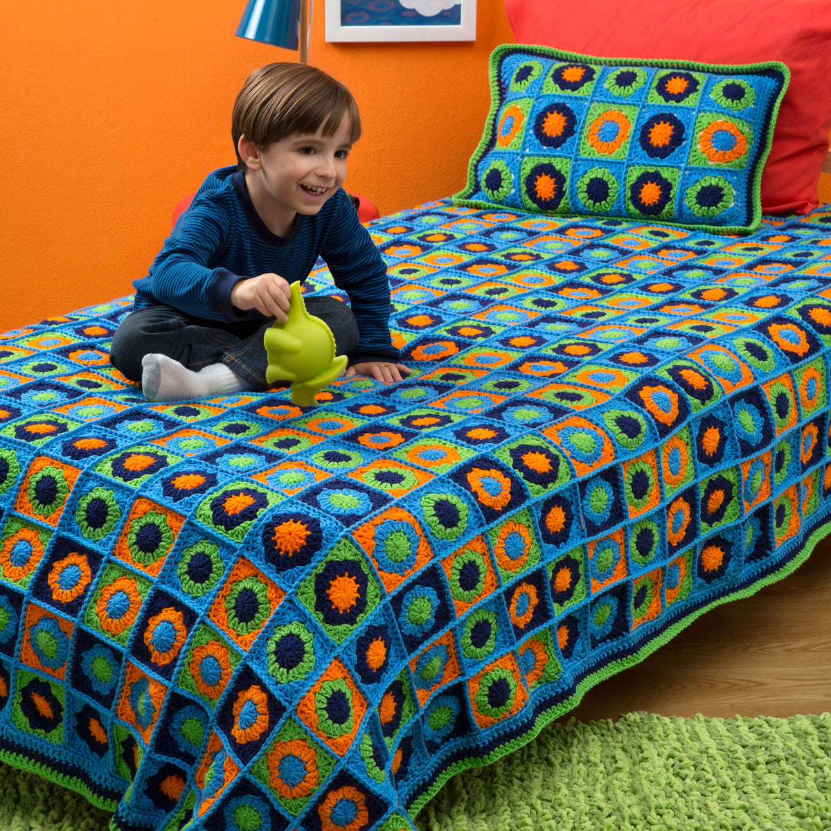 Crochet Pillow made in Red Heart Super Saver Yarn