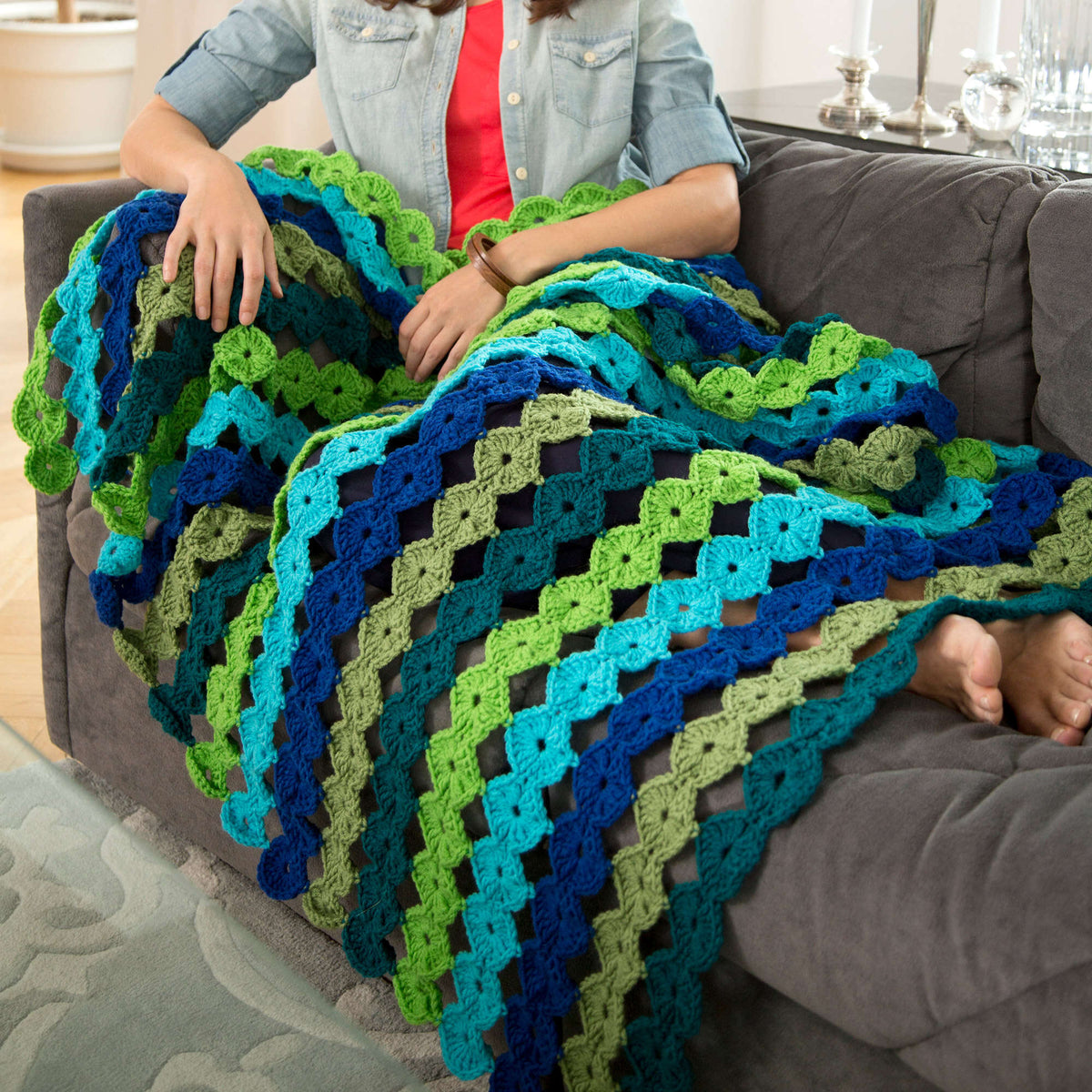 Crochet Throw made in Red Heart Super Saver Yarn