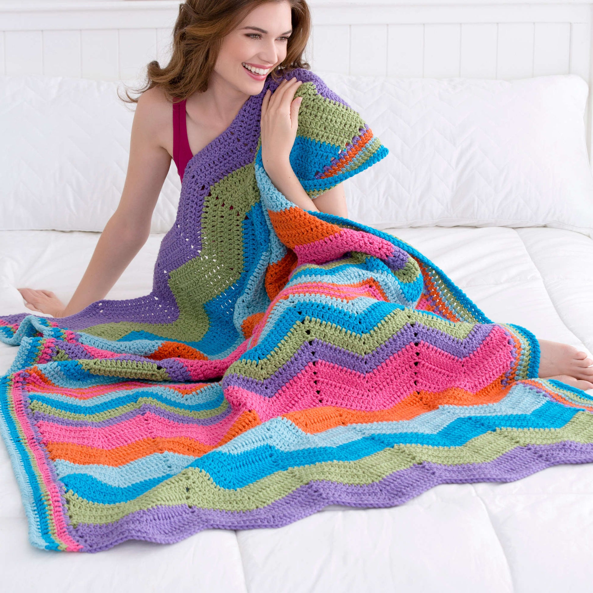 Free Red Heart Bright Ripple Throw Pattern