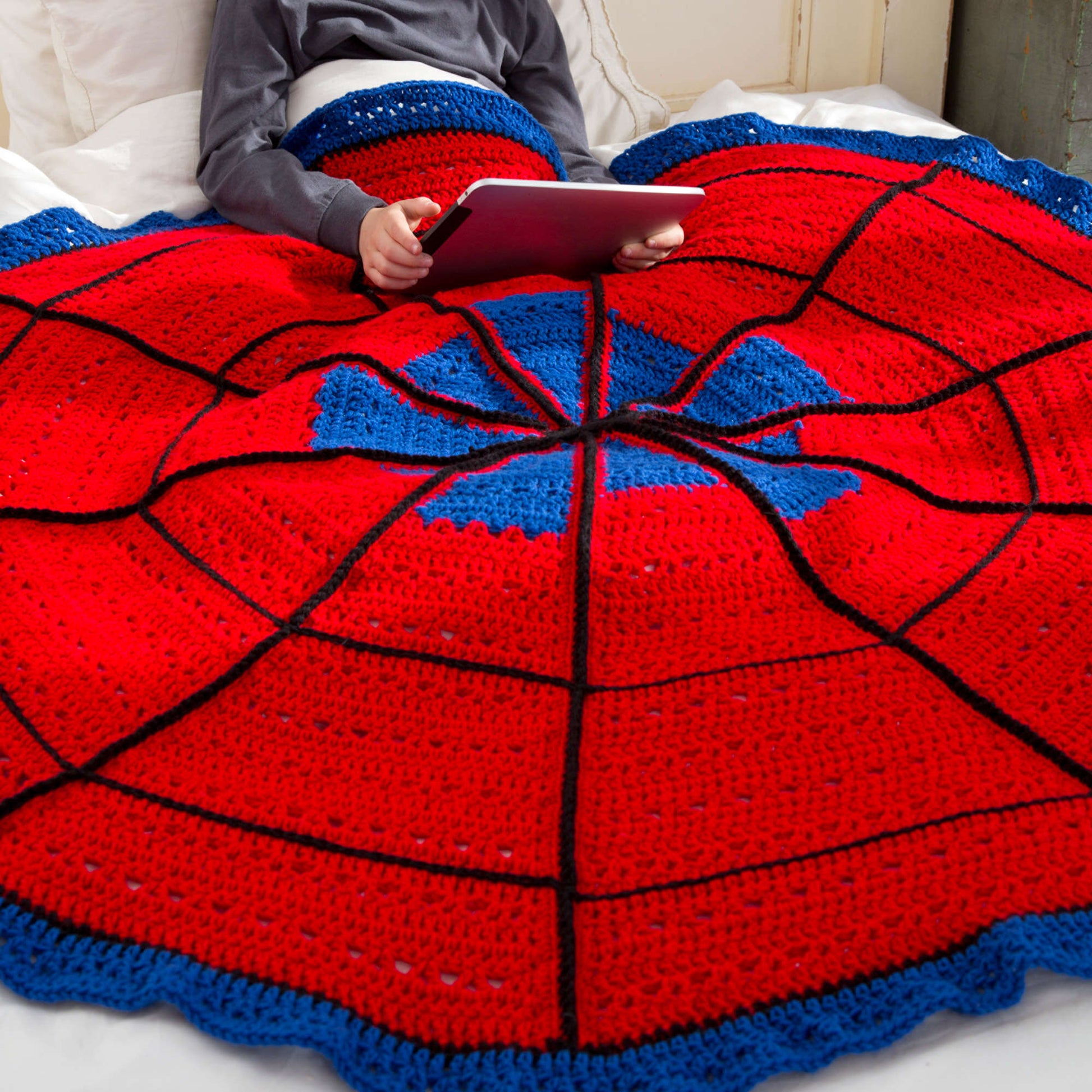 Free Red Heart Crochet Spider Web Throw Pattern