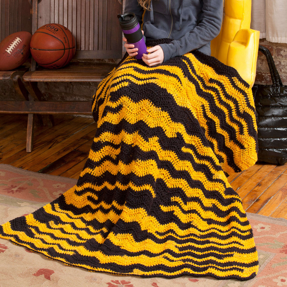 Red Heart Go Team Throw Pattern Tutorial Image