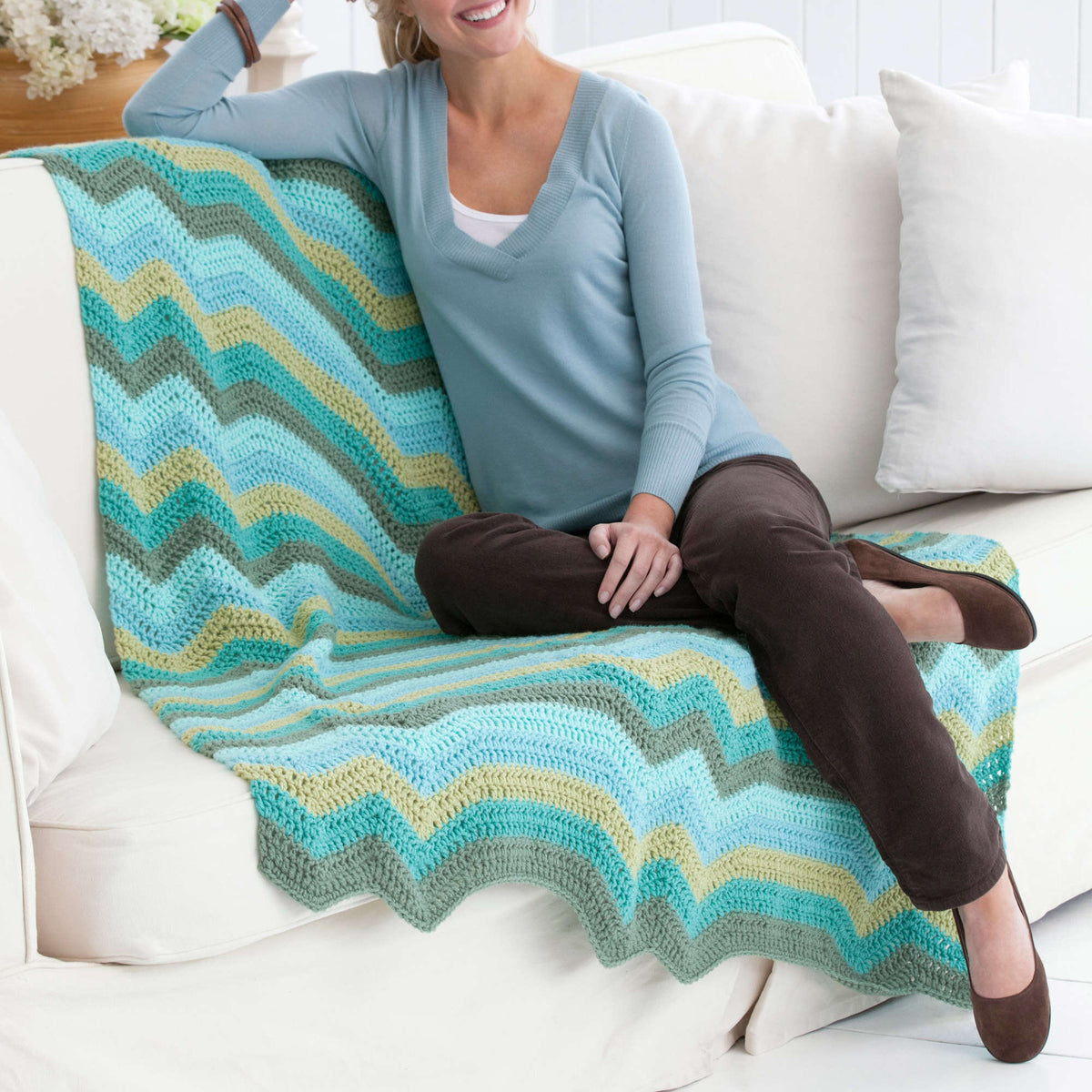 Crochet Throw made in Red Heart Classic Yarn