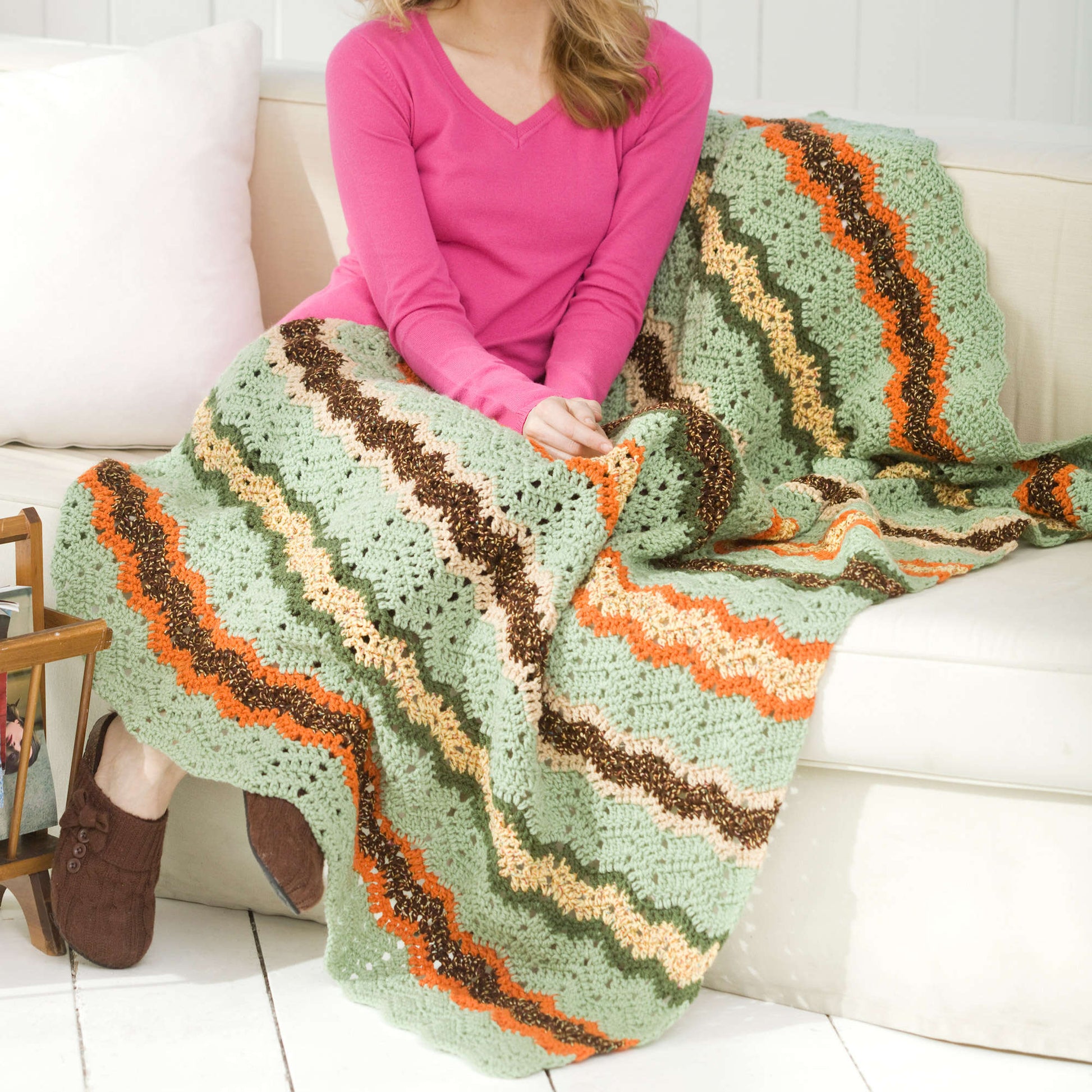 Free Red Heart Ripple Throwback Throw Crochet Pattern