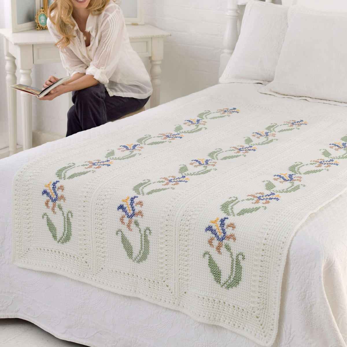 Crochet Throw made in Red Heart Super Saver Yarn