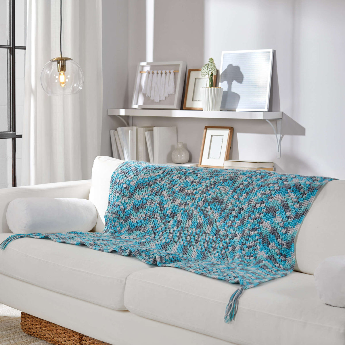 Crochet Throw made in Red Heart Super Saver Jumbo Yarn