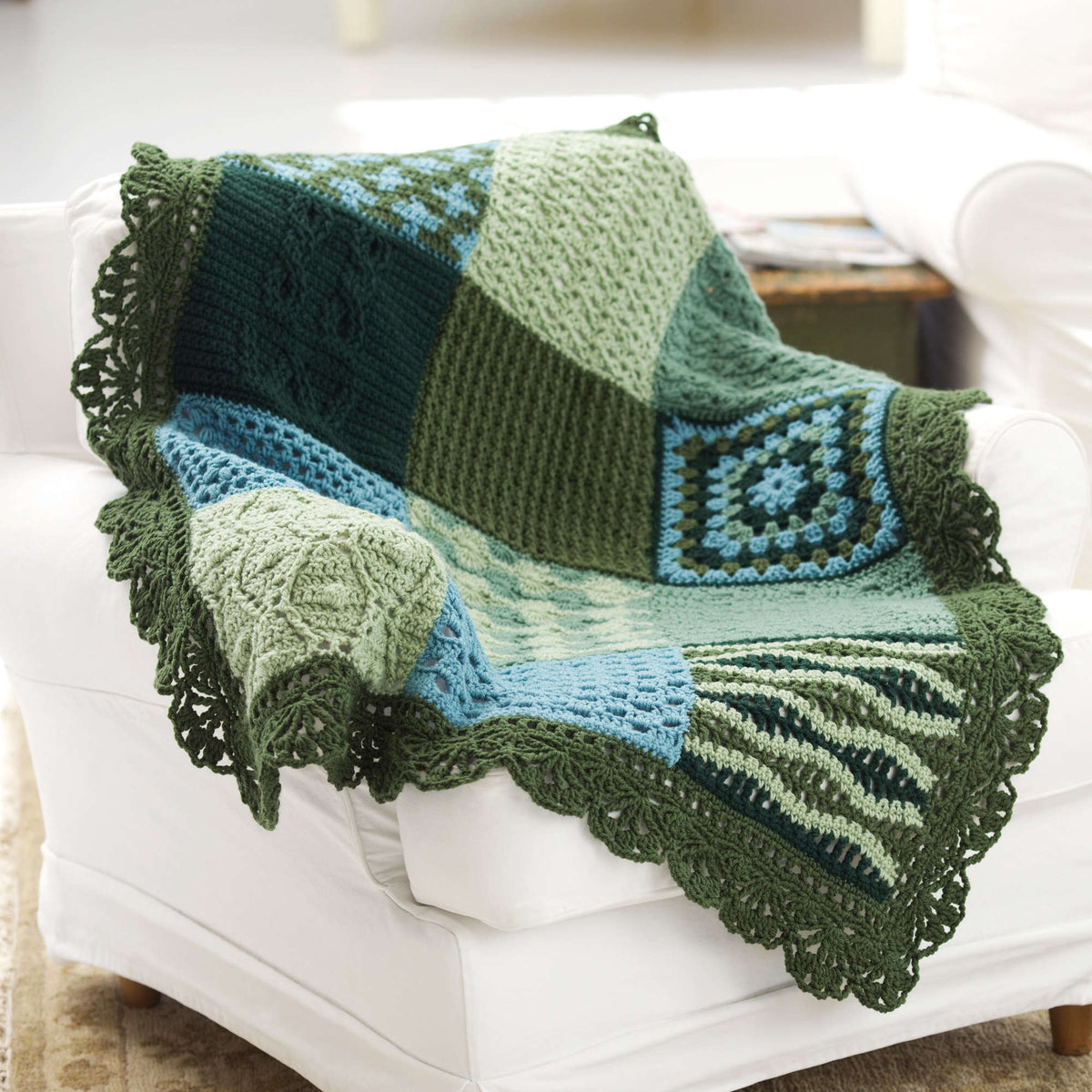 Crochet Afghan made in Red Heart Super Saver Yarn