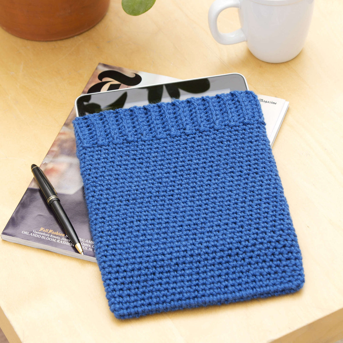 Red Heart Ipad Cozy Pattern Tutorial Image