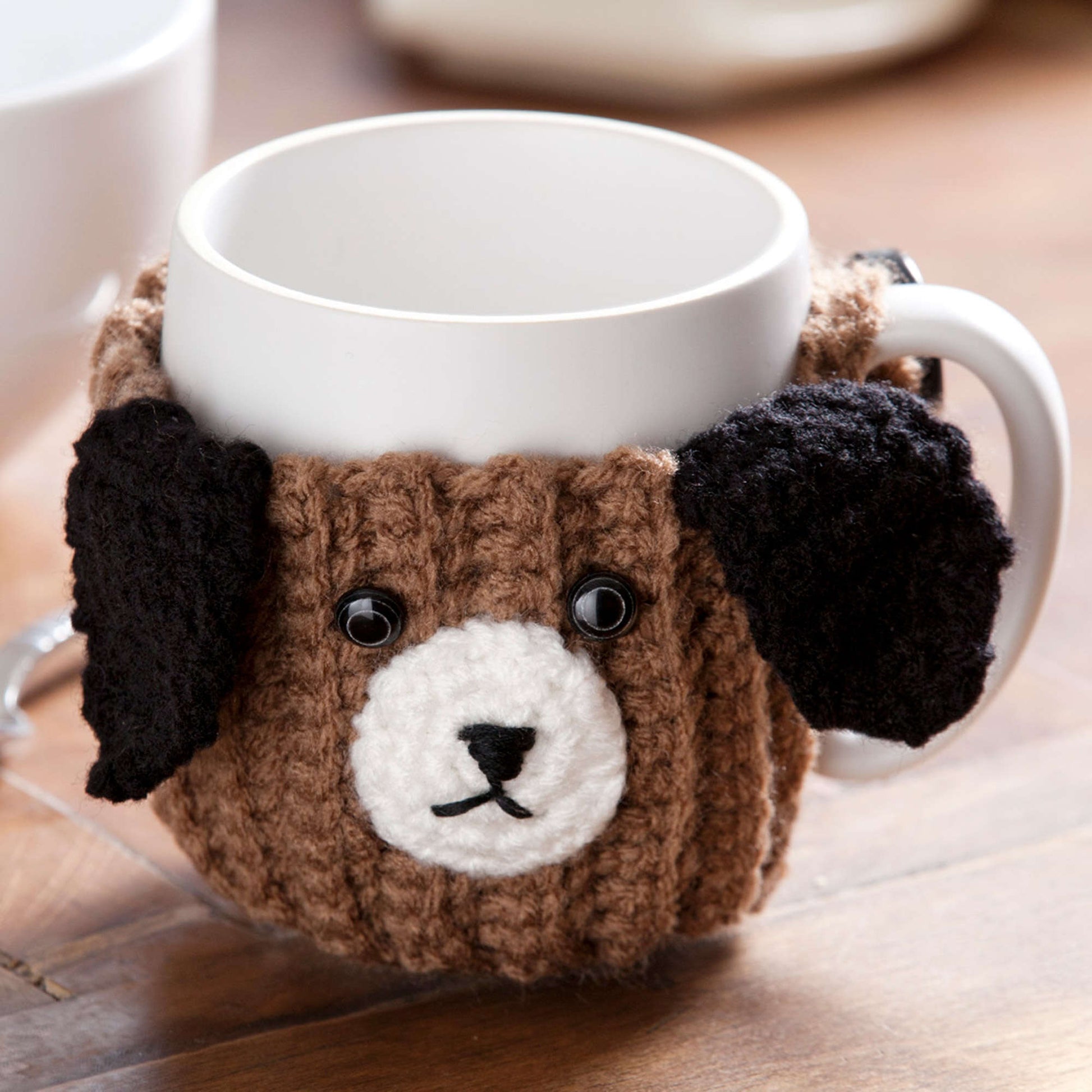Free Red Crochet Heart Puppy Mug Hug Pattern