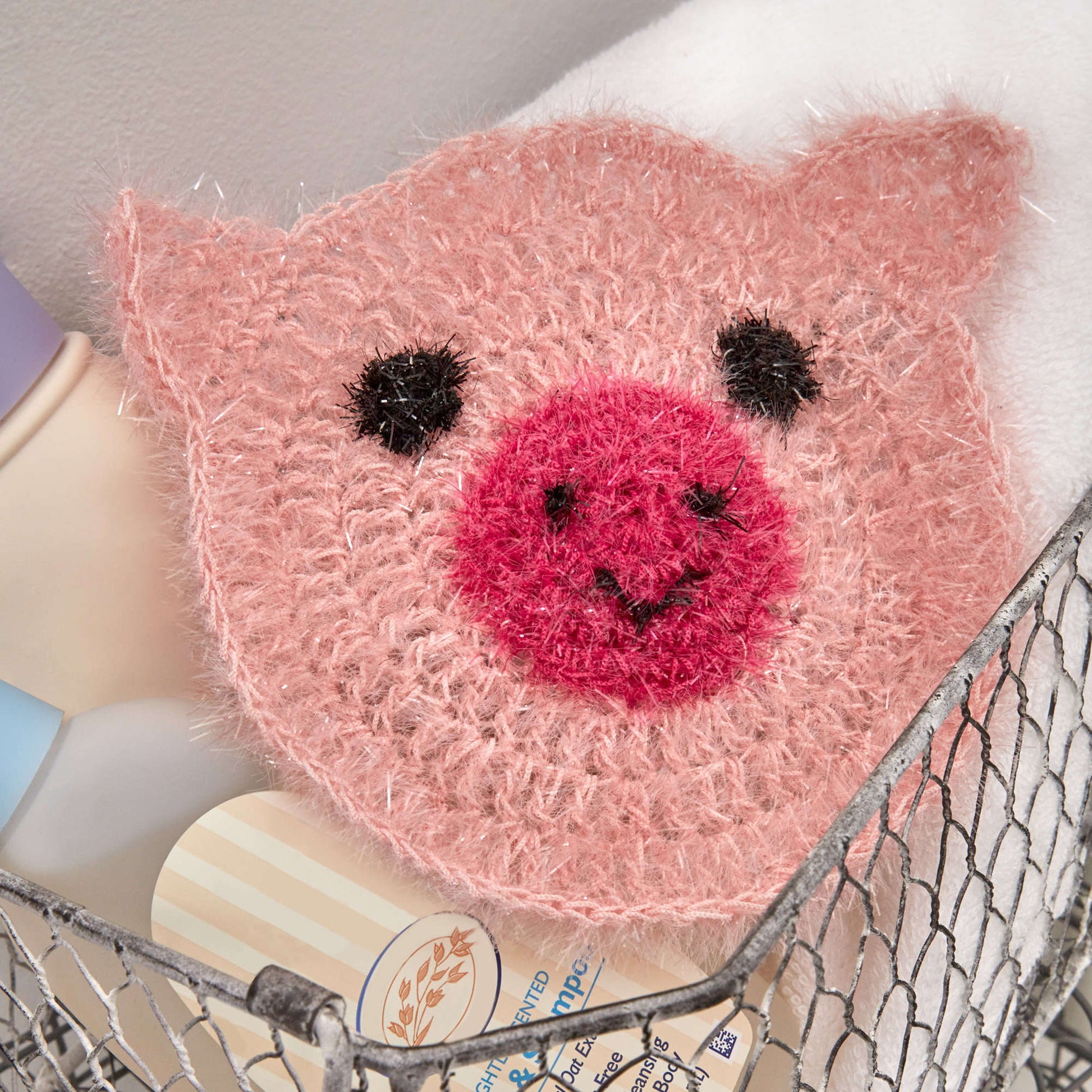 Free Red Heart Crochet Sparkle Pig Scrubby Pattern