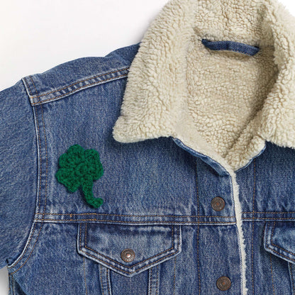 Red Heart Crochet Three Leaf Clover Pin Single Size