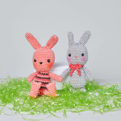 Red Heart Beatrice & Basil Crochet Bunnies Red Heart Beatrice & Basil Crochet Bunnies