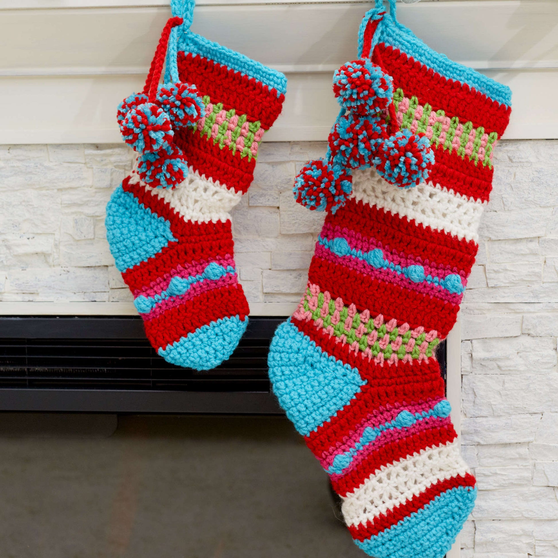 Free Red Heart Pompoms & Stripes Holiday Stockings Crochet Pattern