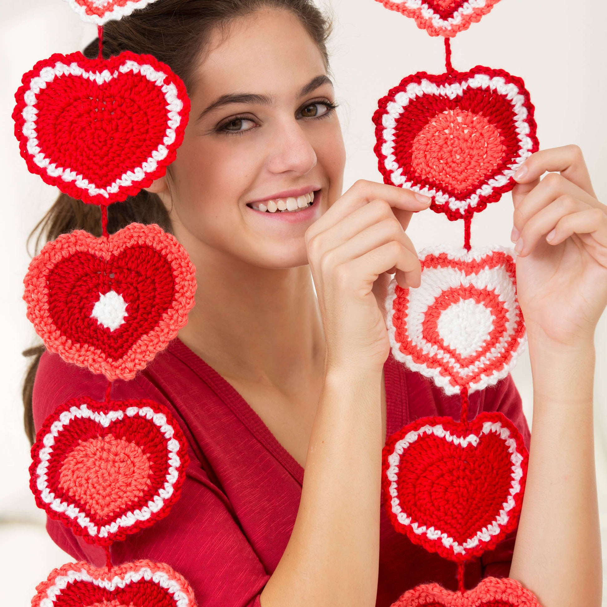 Free Red Heart Crochet Heart Strings Garland Pattern