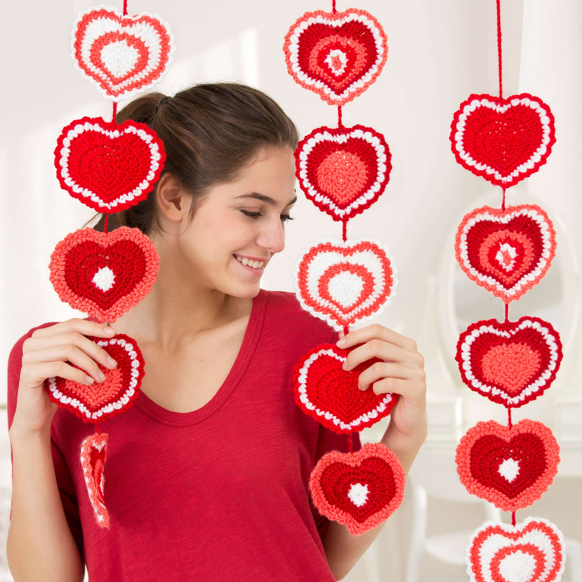 Free Red Heart Crochet Heart Strings Garland Pattern