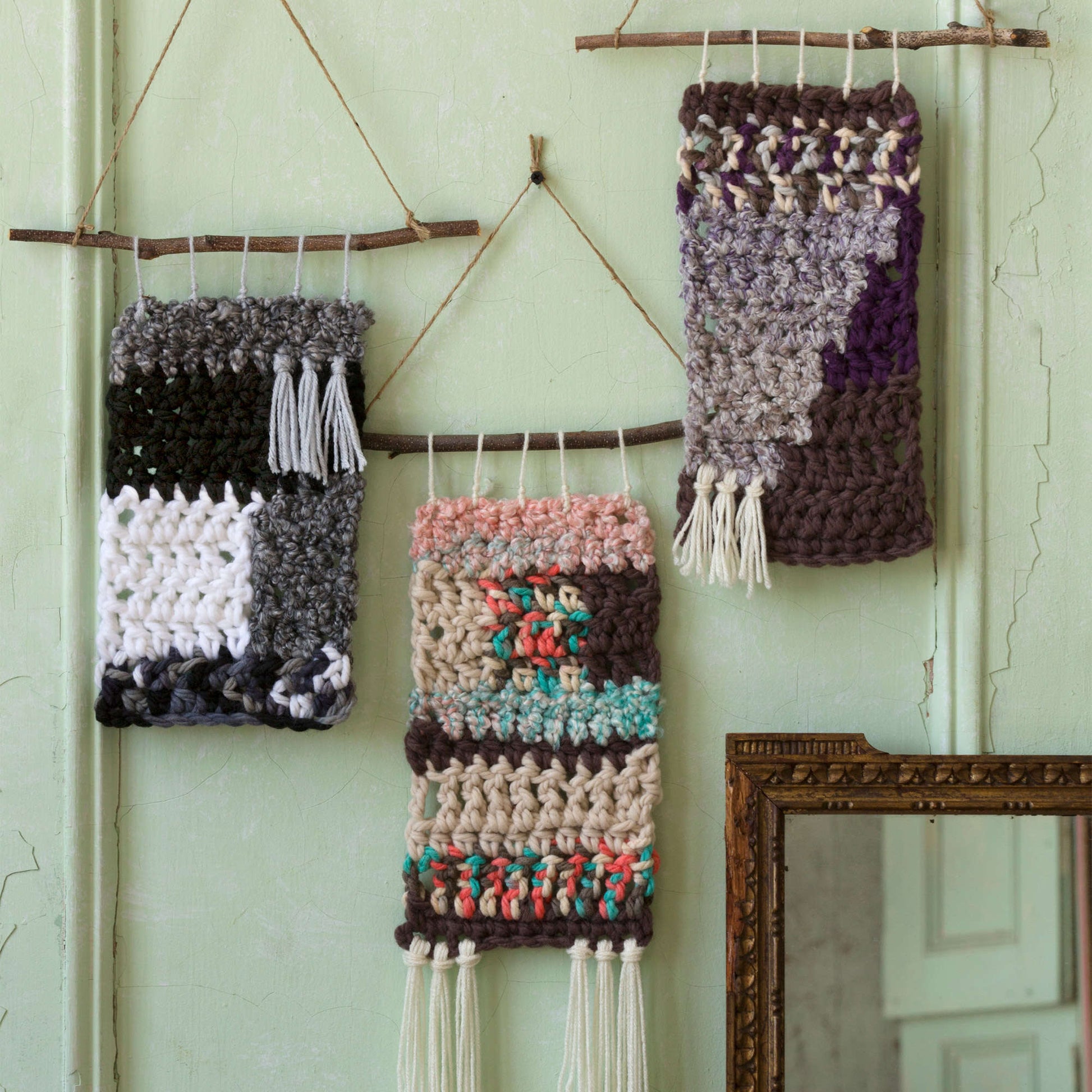 Free Red Heart Moonlit Crochet Wall Hangings Pattern