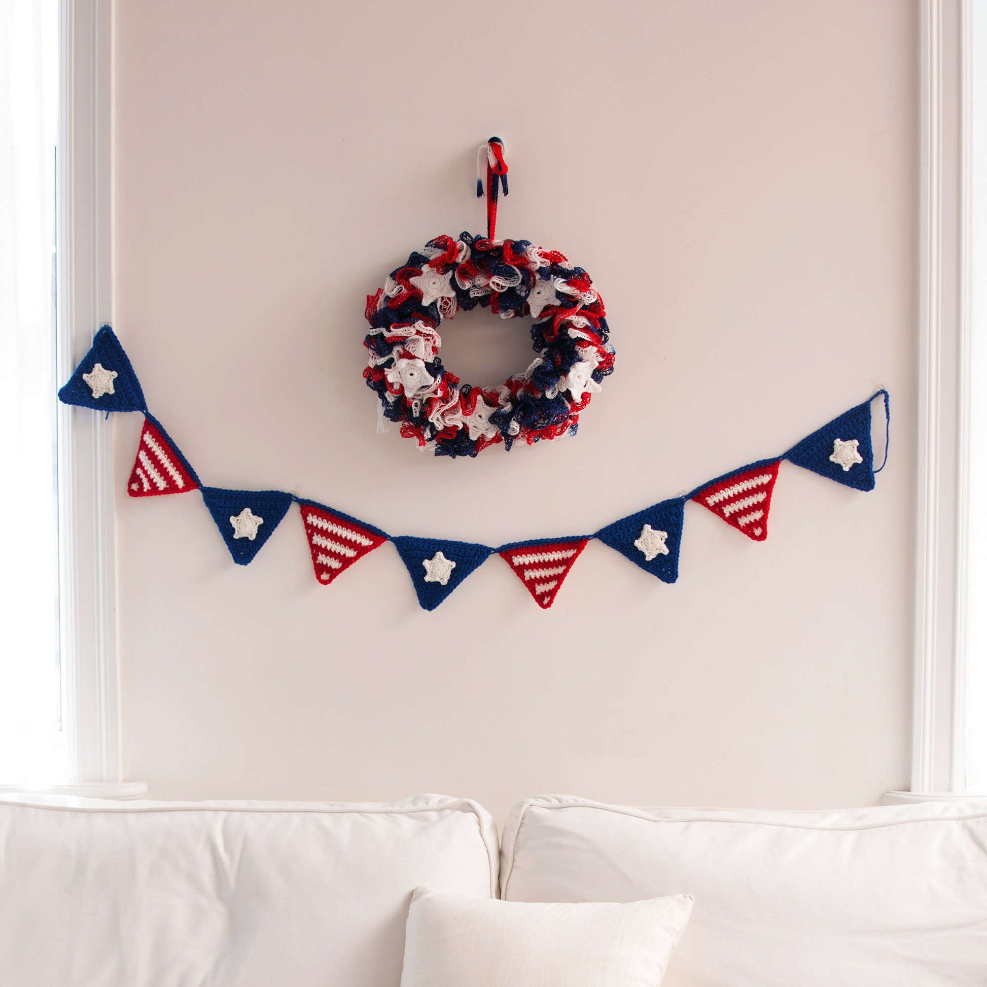 Free Red Heart Crochet Patriotic Party Banner Pattern