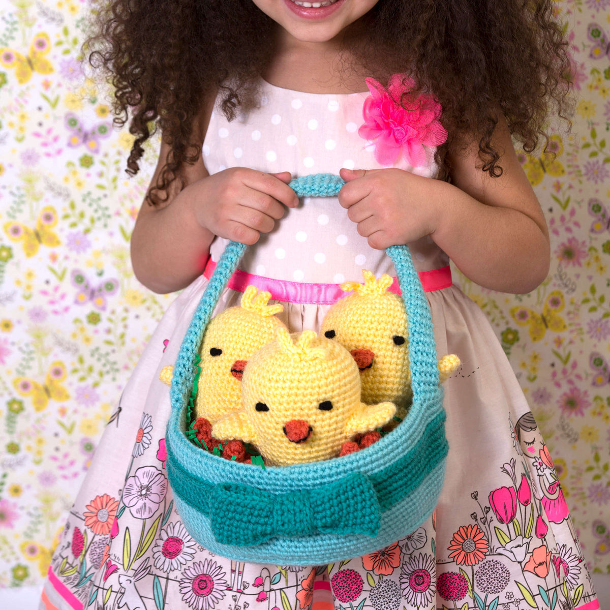 Crochet Basket made in Red Heart Super Saver Yarn