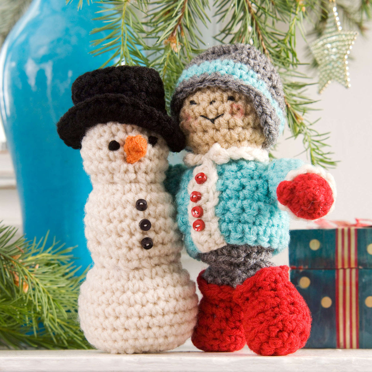 Crochet Snowman made in Red Heart Super Saver Yarn