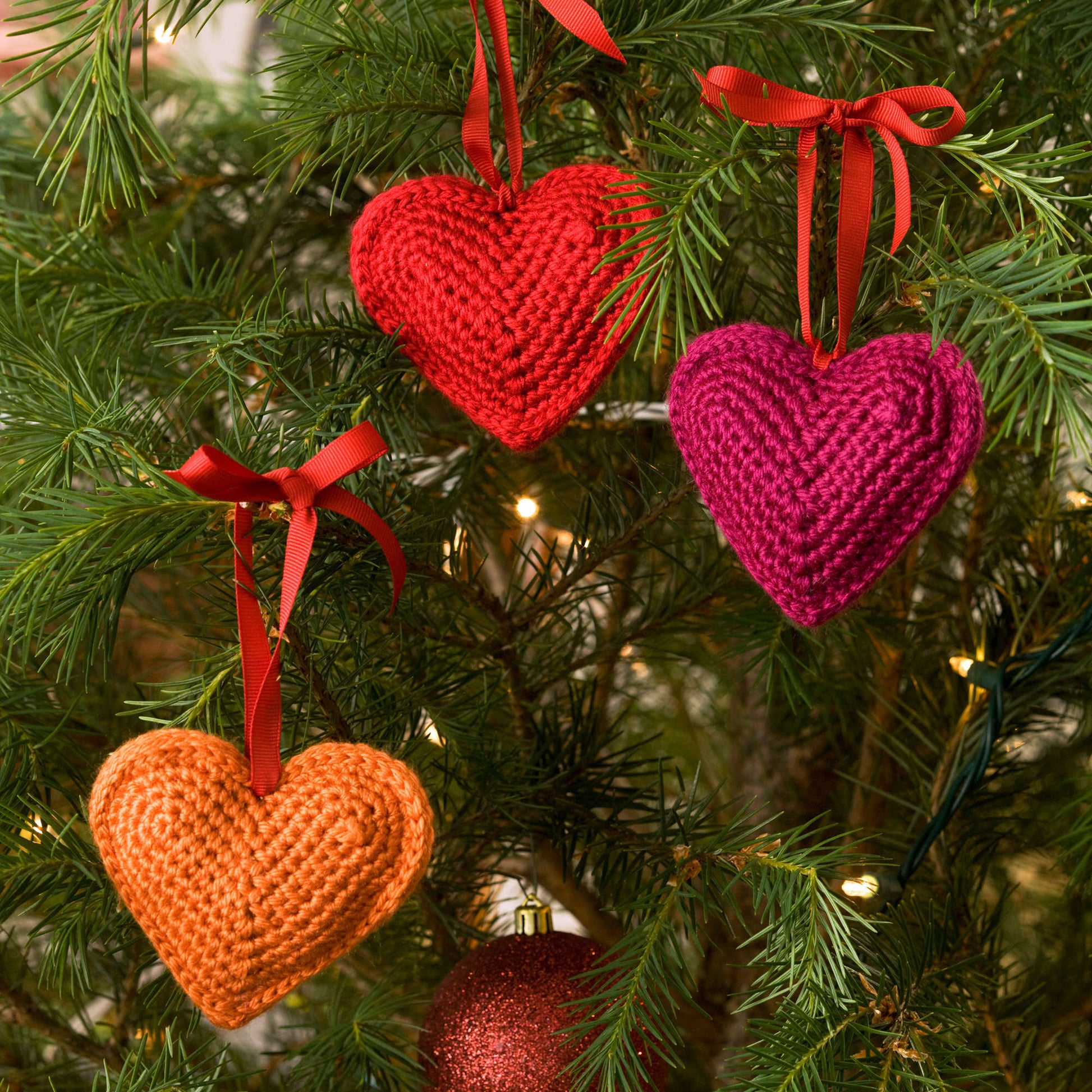 Free Red Heart Decorative Hearts Ornaments Crochet Pattern
