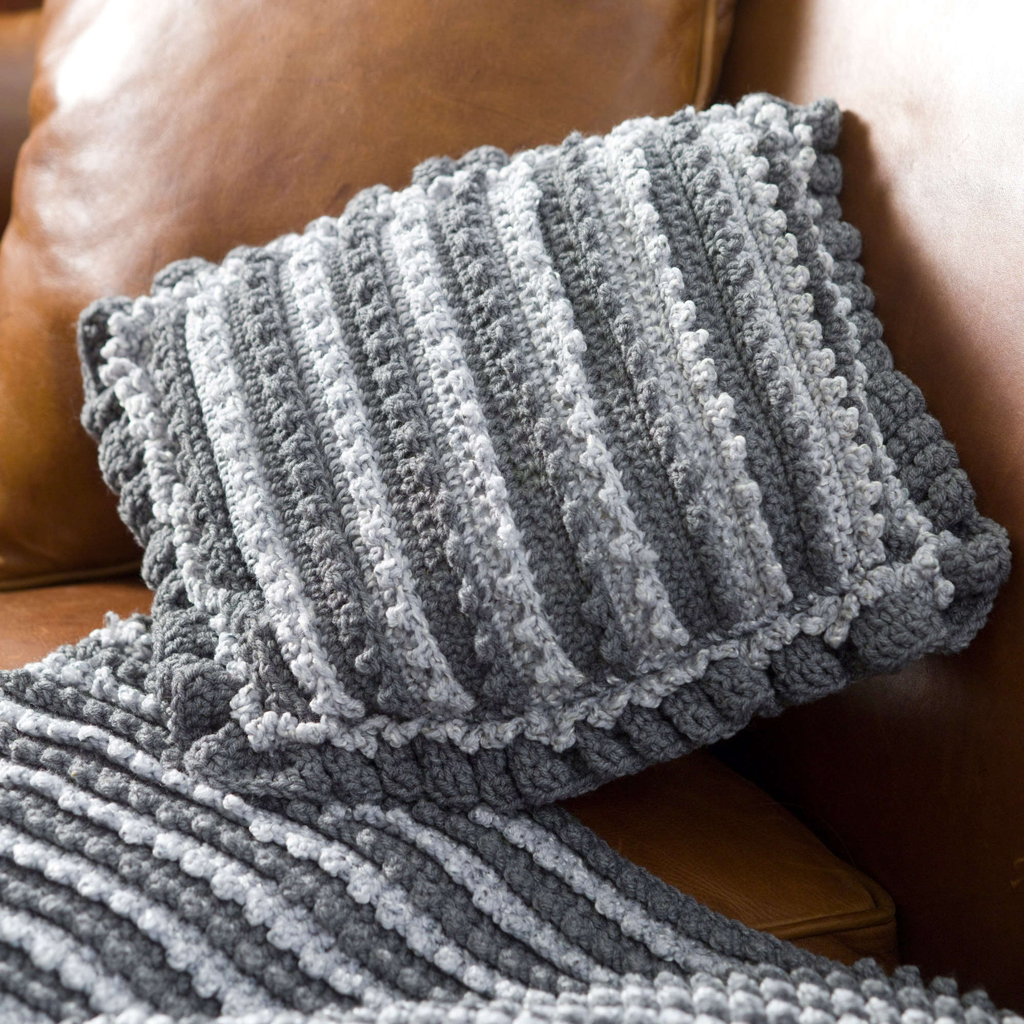 Free Red Heart Millenium Loop Pillow Crochet Pattern | Yarnspirations