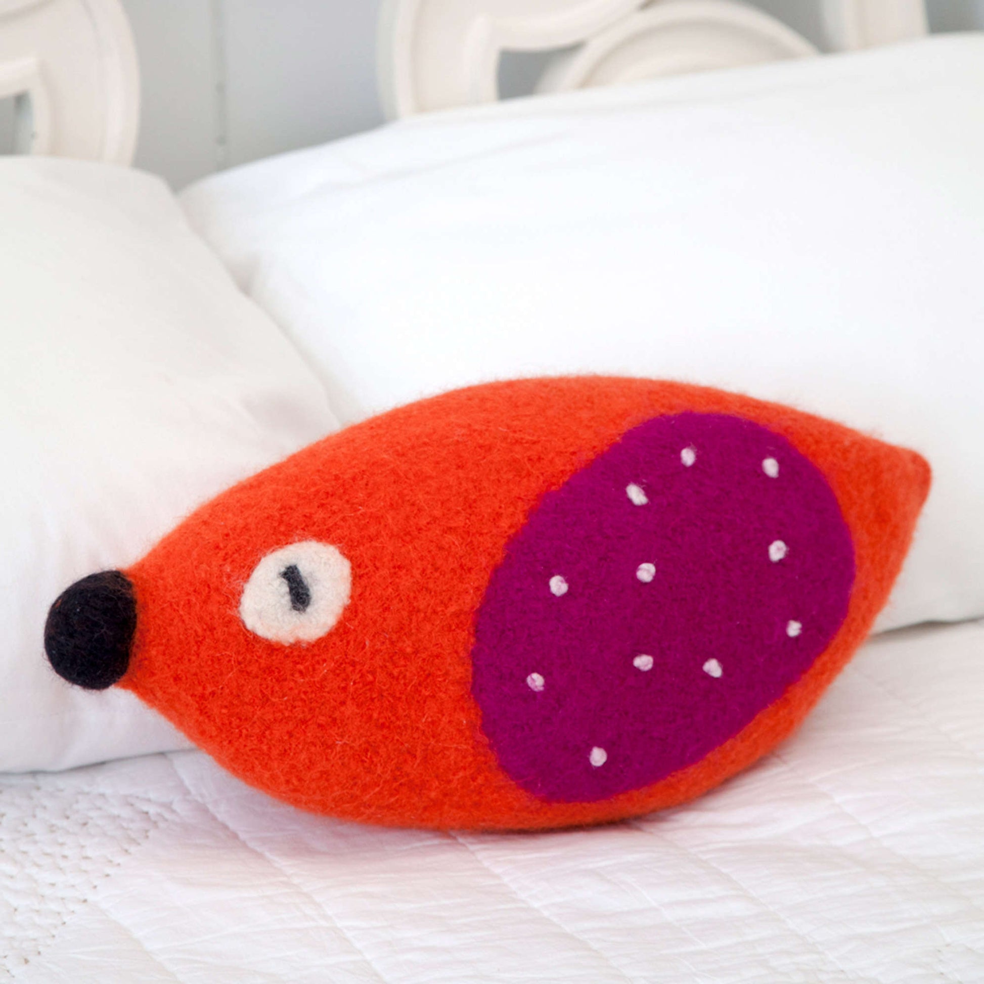 Free Red Heart Bird Up Pillow Crochet Pattern