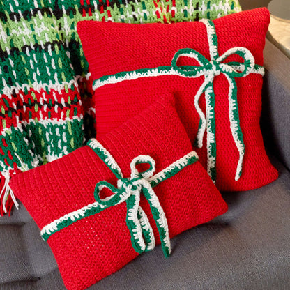 Red Heart Crochet Gift Pillows Crochet Pillow made in Red Heart Super Saver Yarn