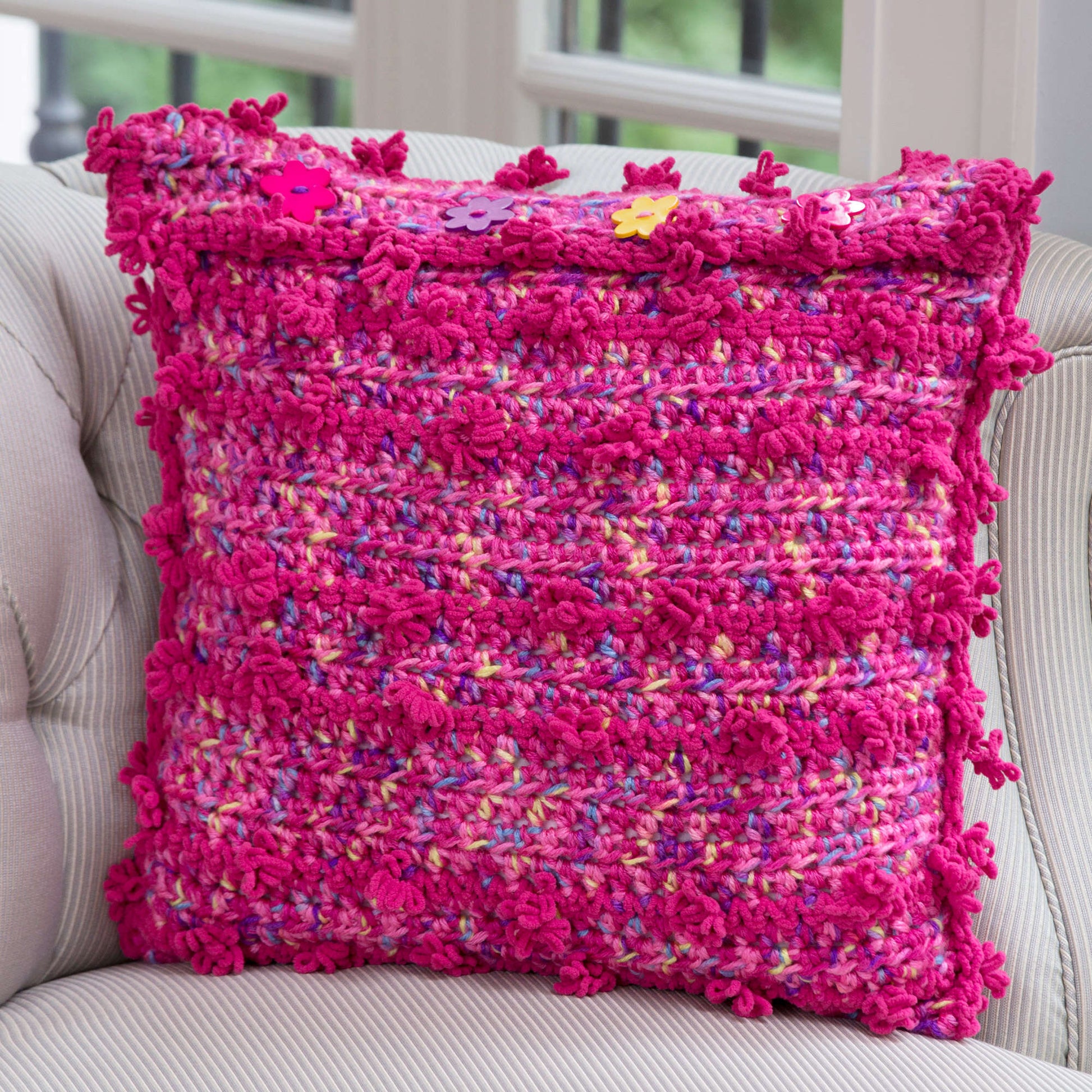 Free Red Heart Posh Pillow Crochet Pattern