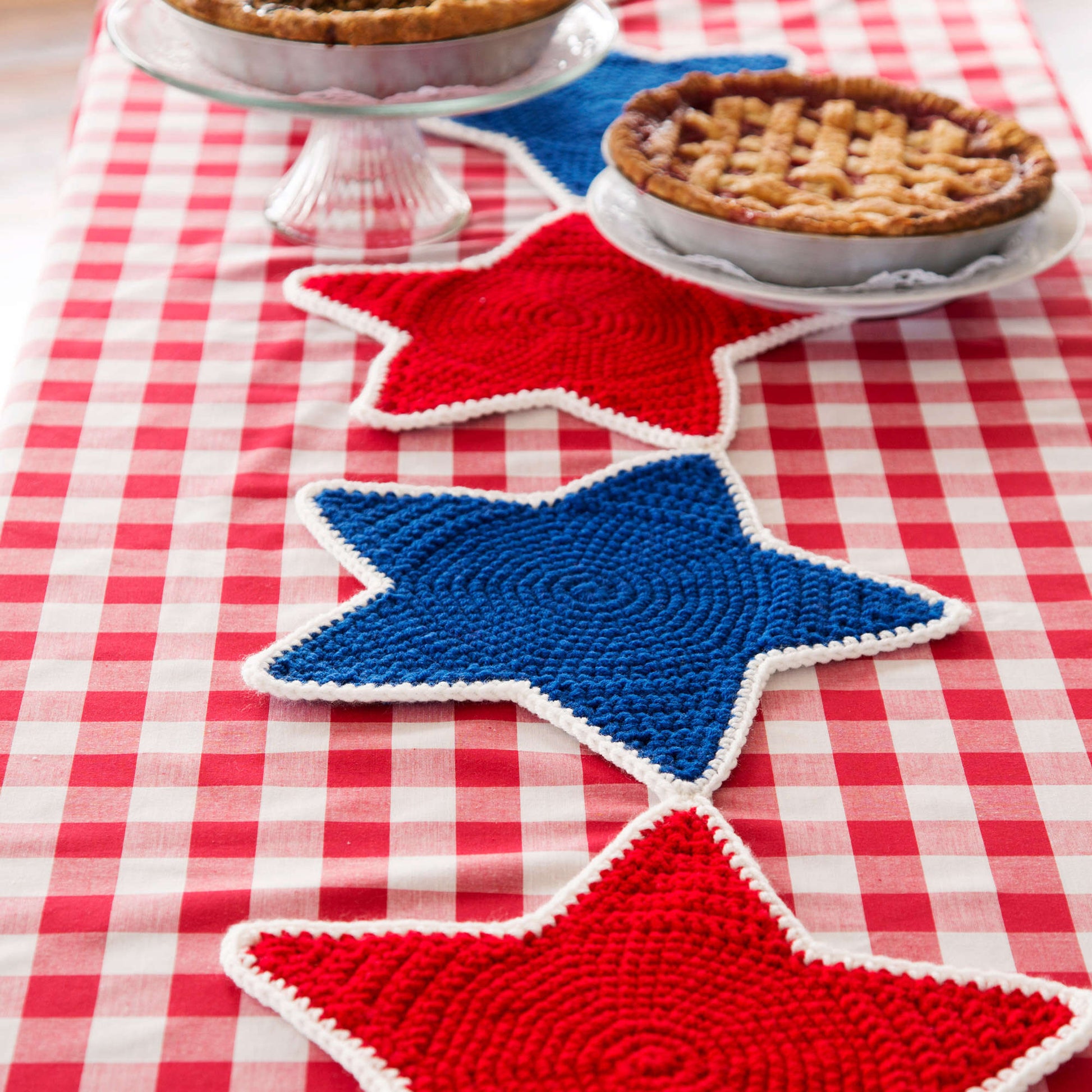 Free Red Heart Crochet Americana Star Table Runner Pattern