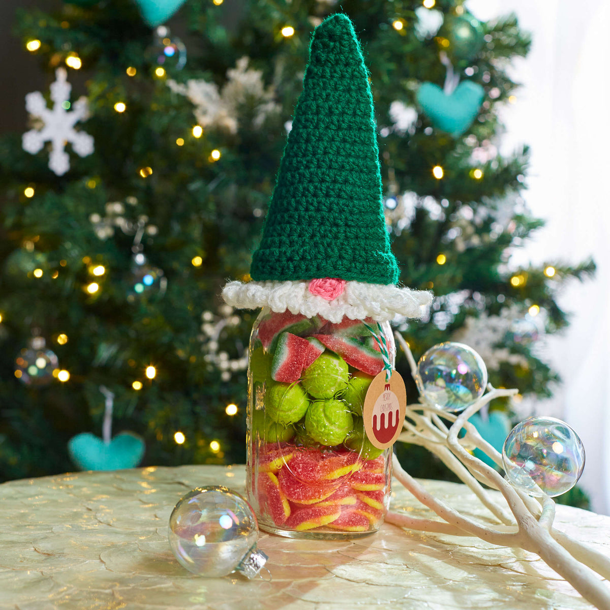 Crochet Topper made in Red Heart Super Saver Yarn