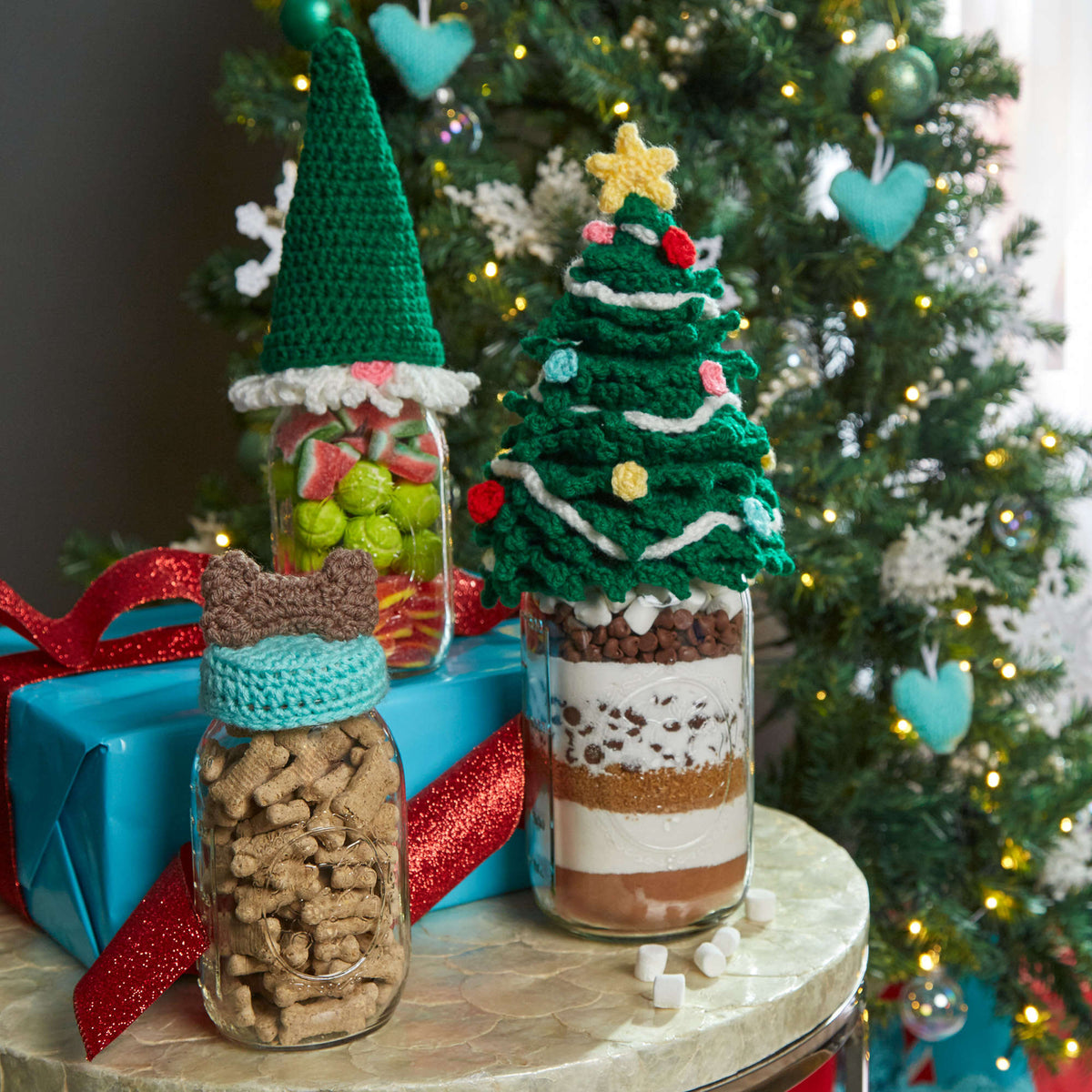 Crochet Topper made in Red Heart Super Saver Yarn