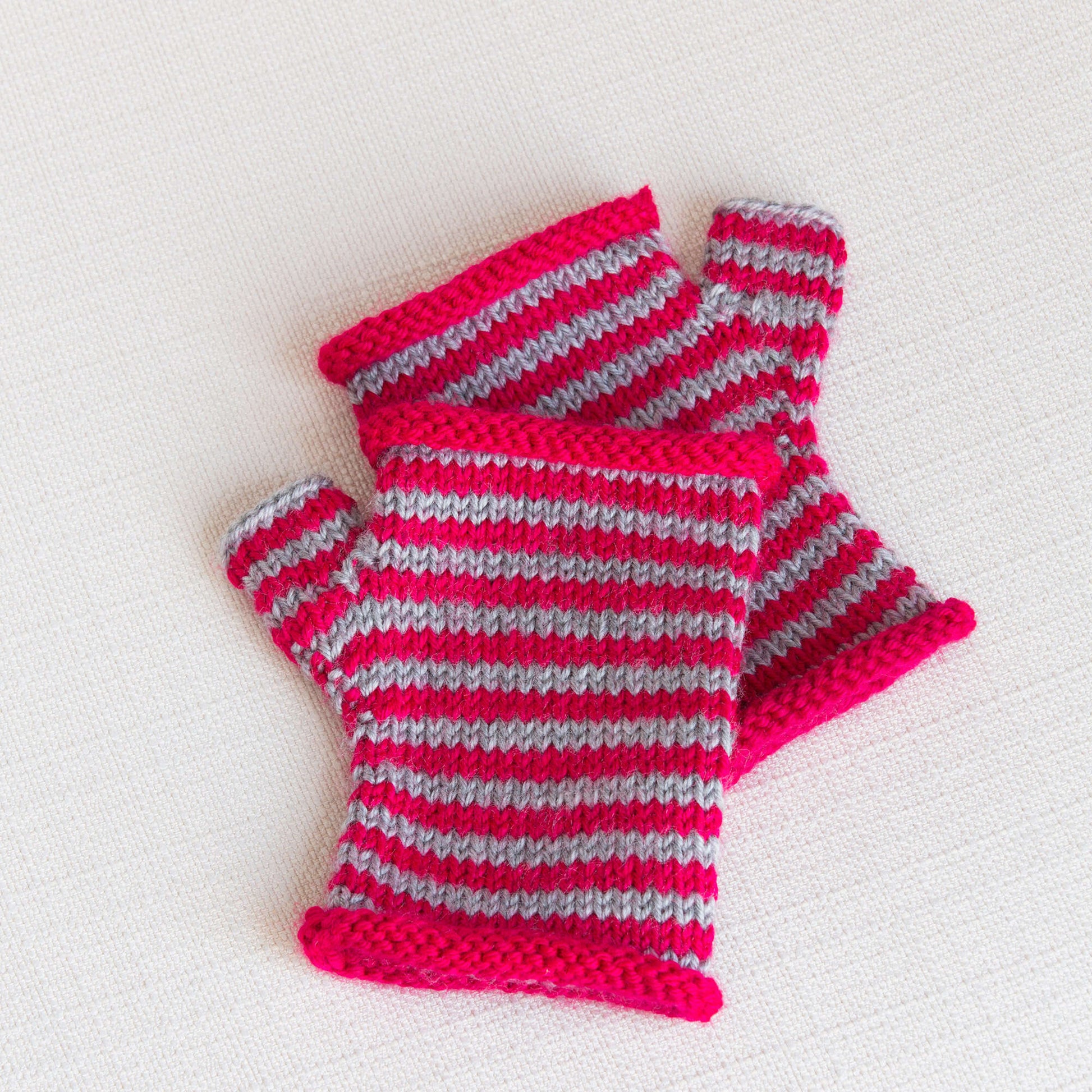 Free Red Heart Sleek Striped Wristers Knit Pattern
