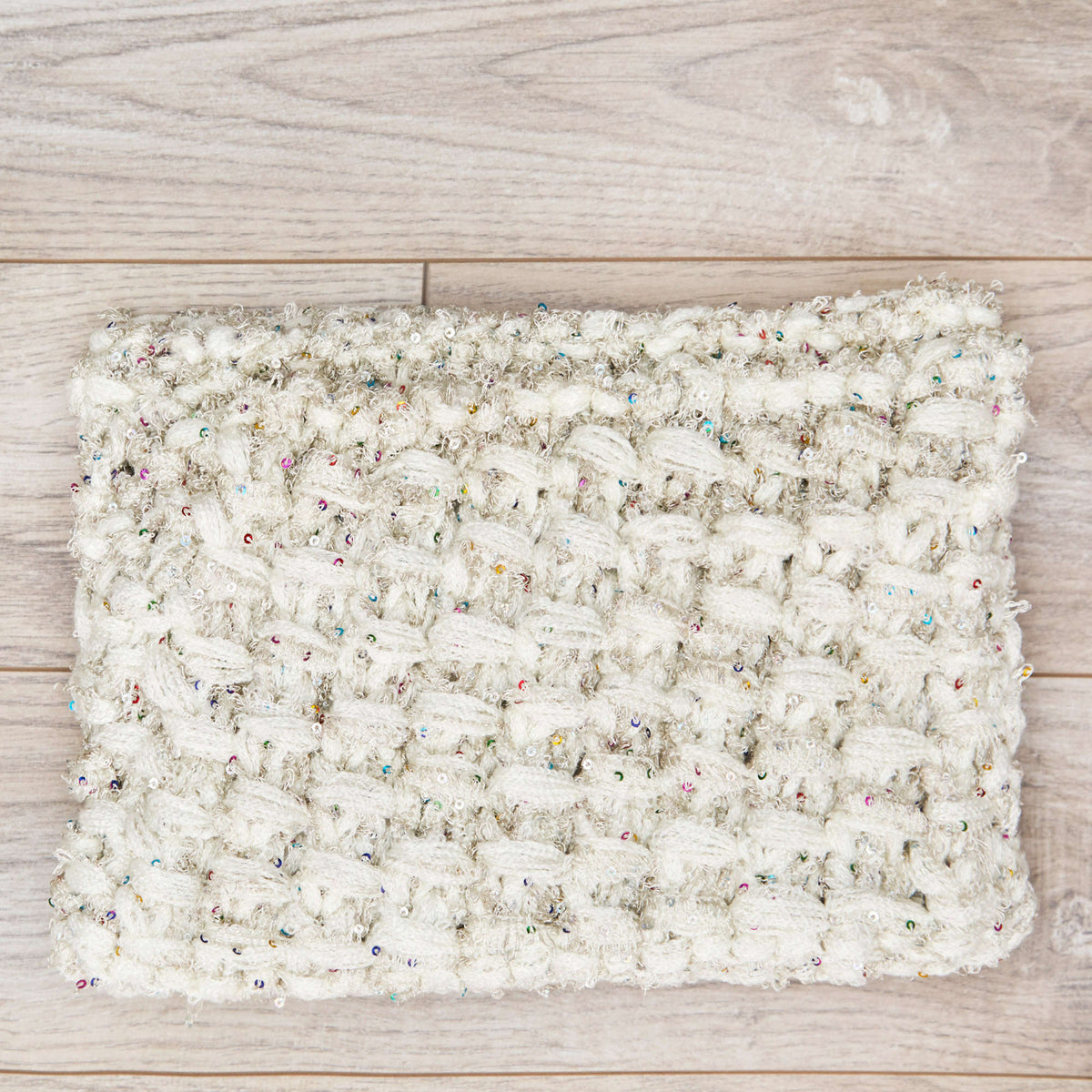 Knit Clutch made in Red Heart Boutique Yarn