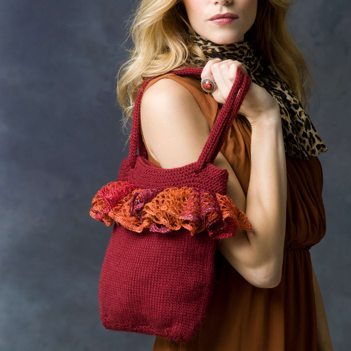 Knit Tote Bag made in Red Heart Boutique Yarn