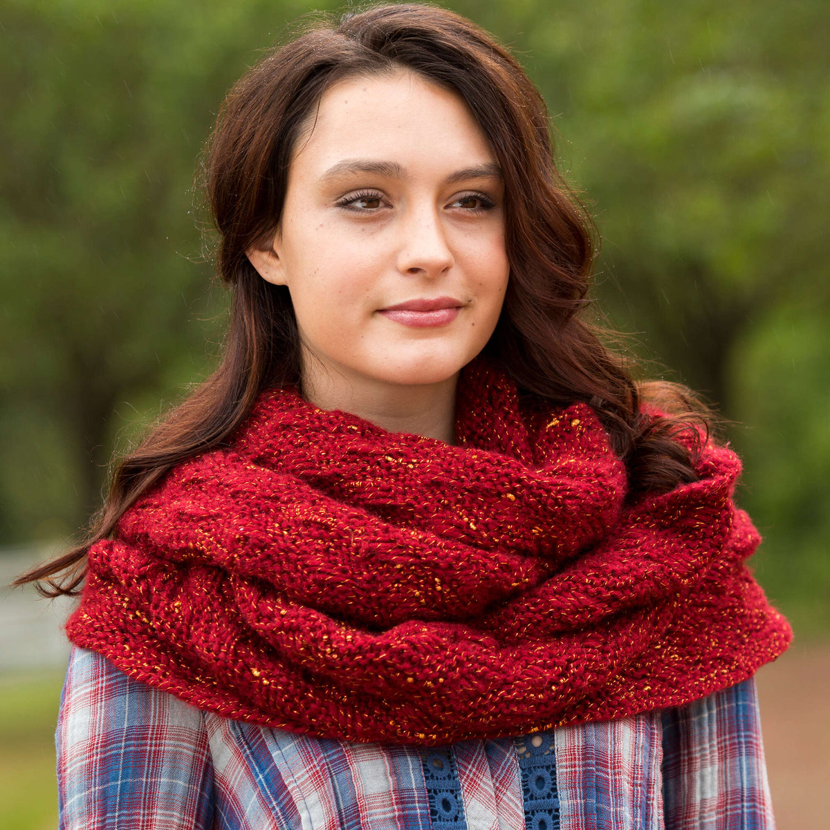 Knit Cowl made in Red Heart Boutique Yarn