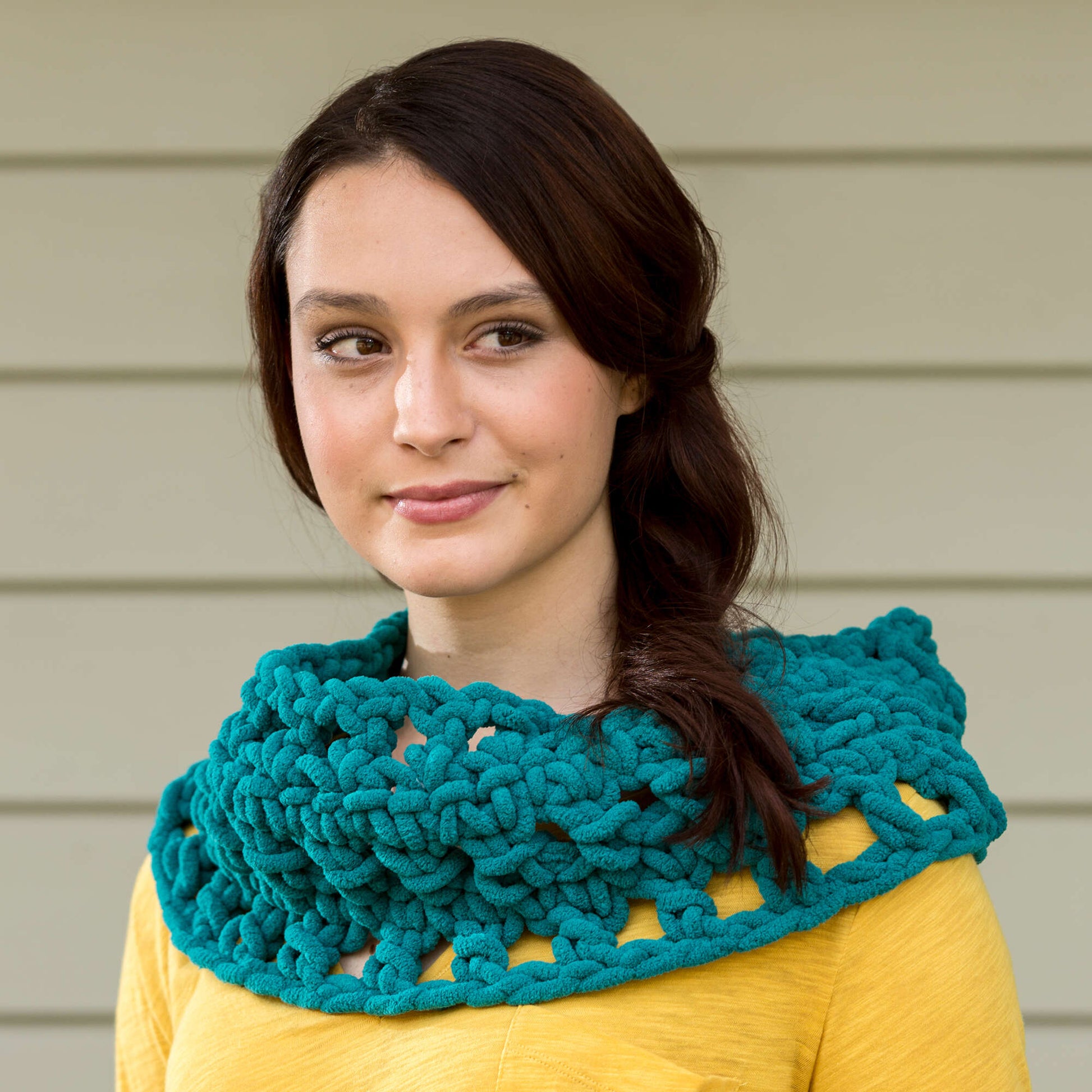 Free Red Heart Red Heart Cares Knit Cowl Pattern