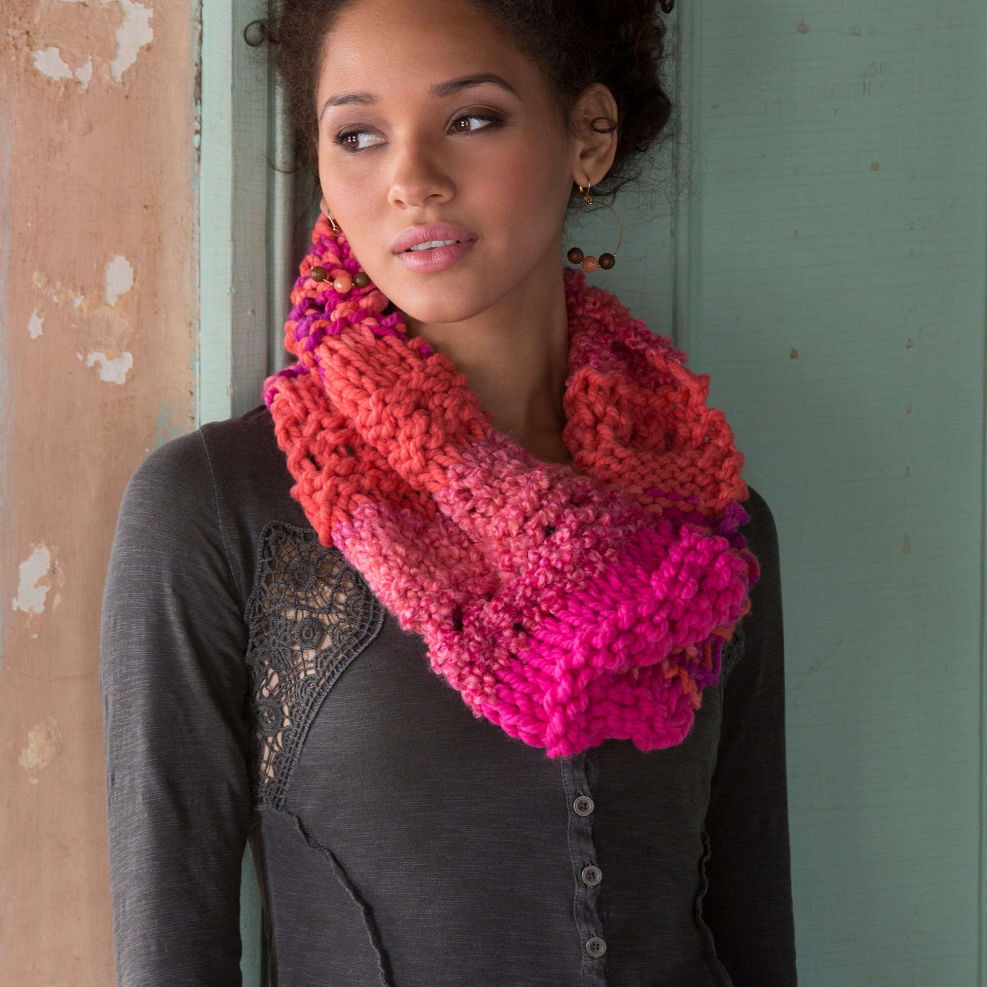 Free Red Heart Knit Multi-Textured Cowl Pattern