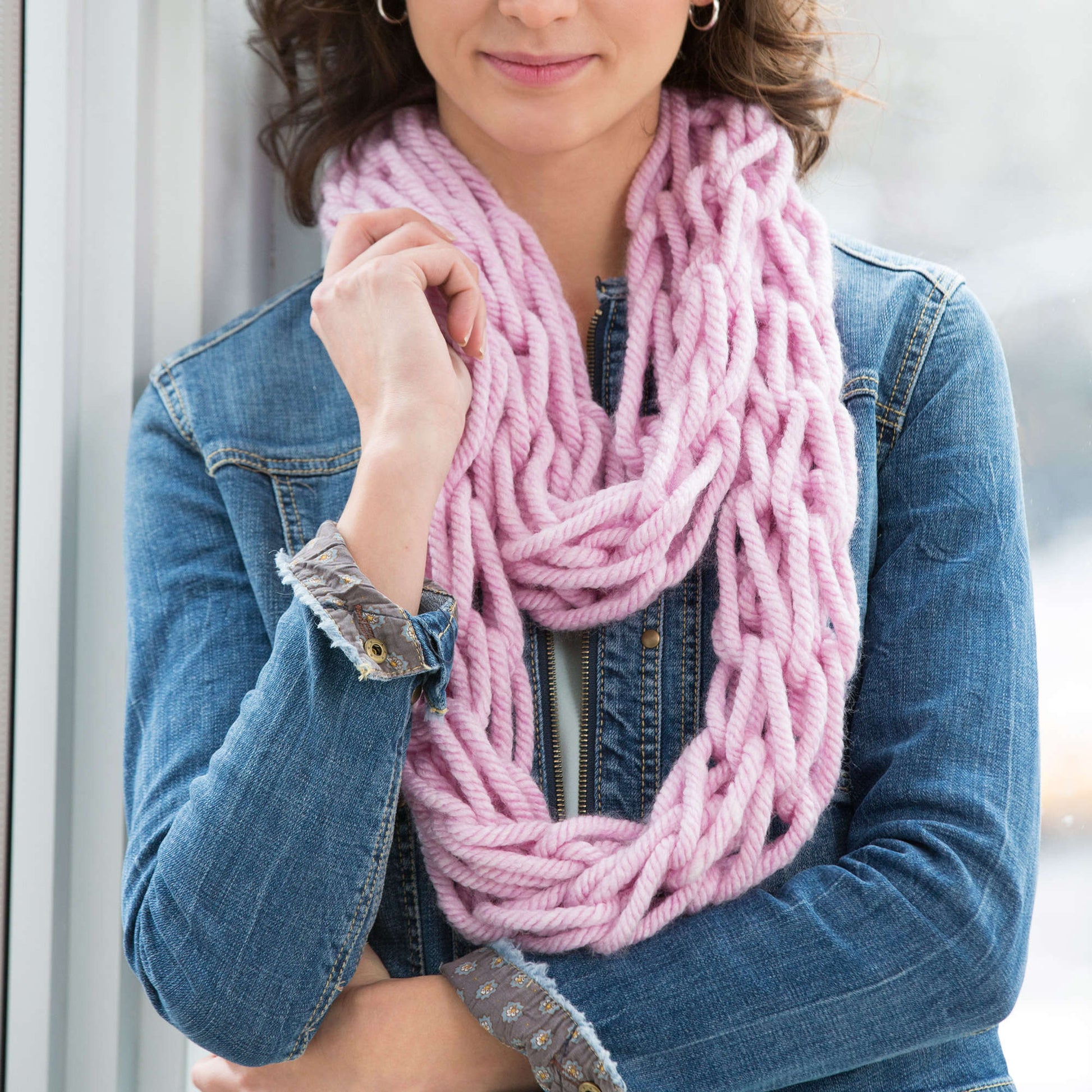 Free Red Heart Arm-Knit Cozy Cowl Pattern