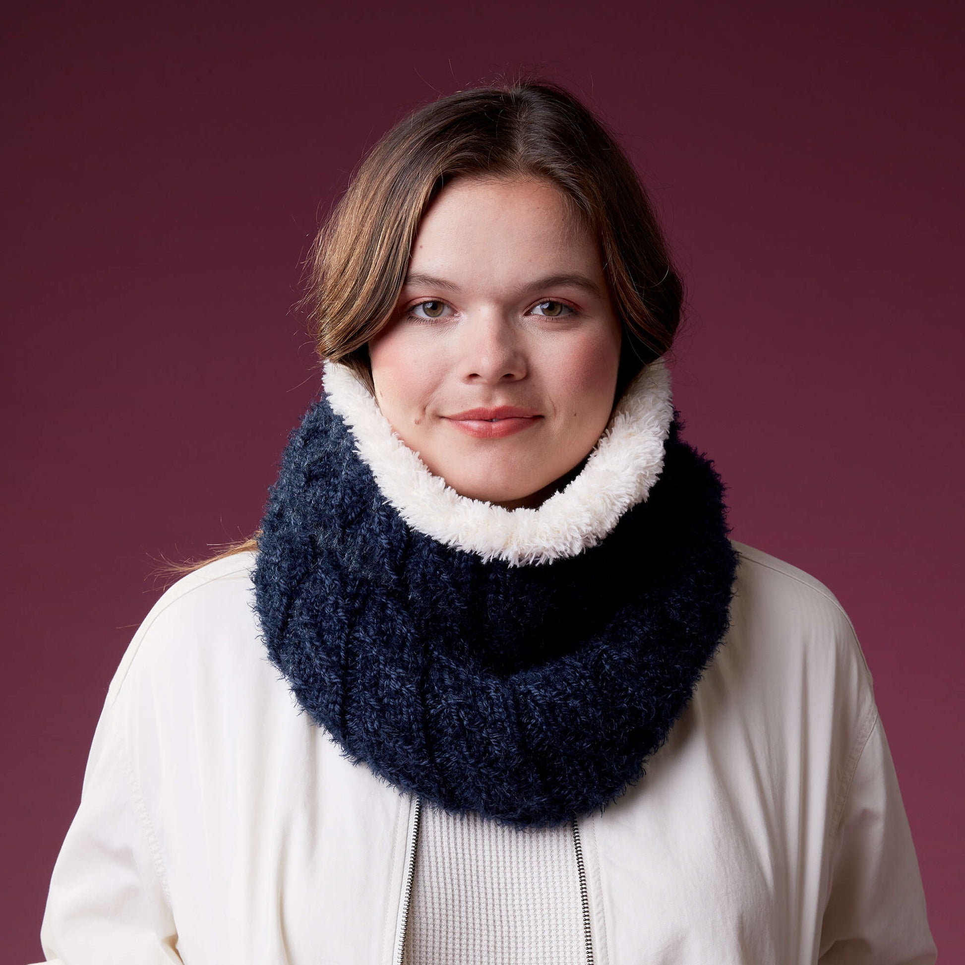 Free Red Heart Fur Lined Knit Cowl Pattern