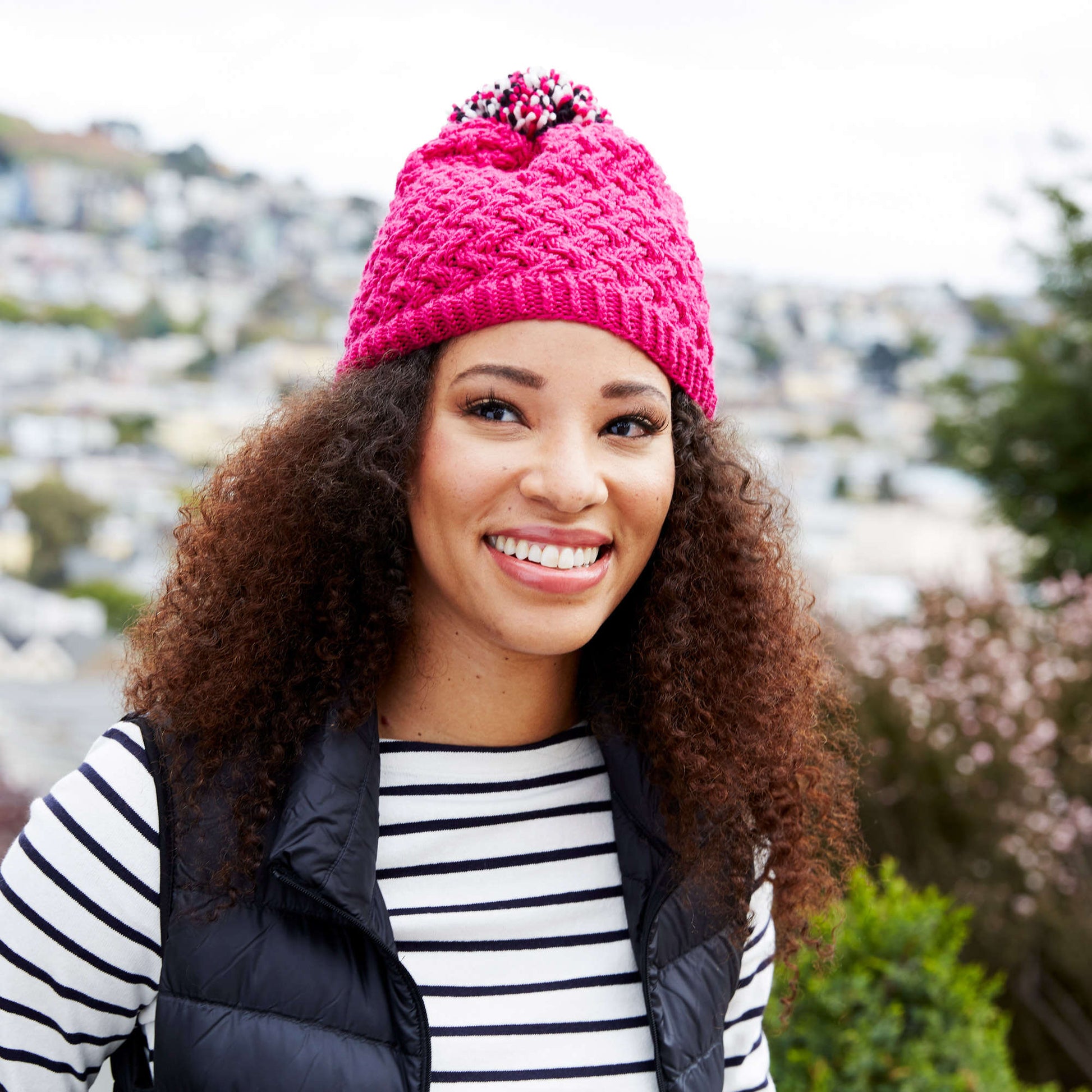 Free Red Heart Knit Curvaceously Chic Hat Pattern