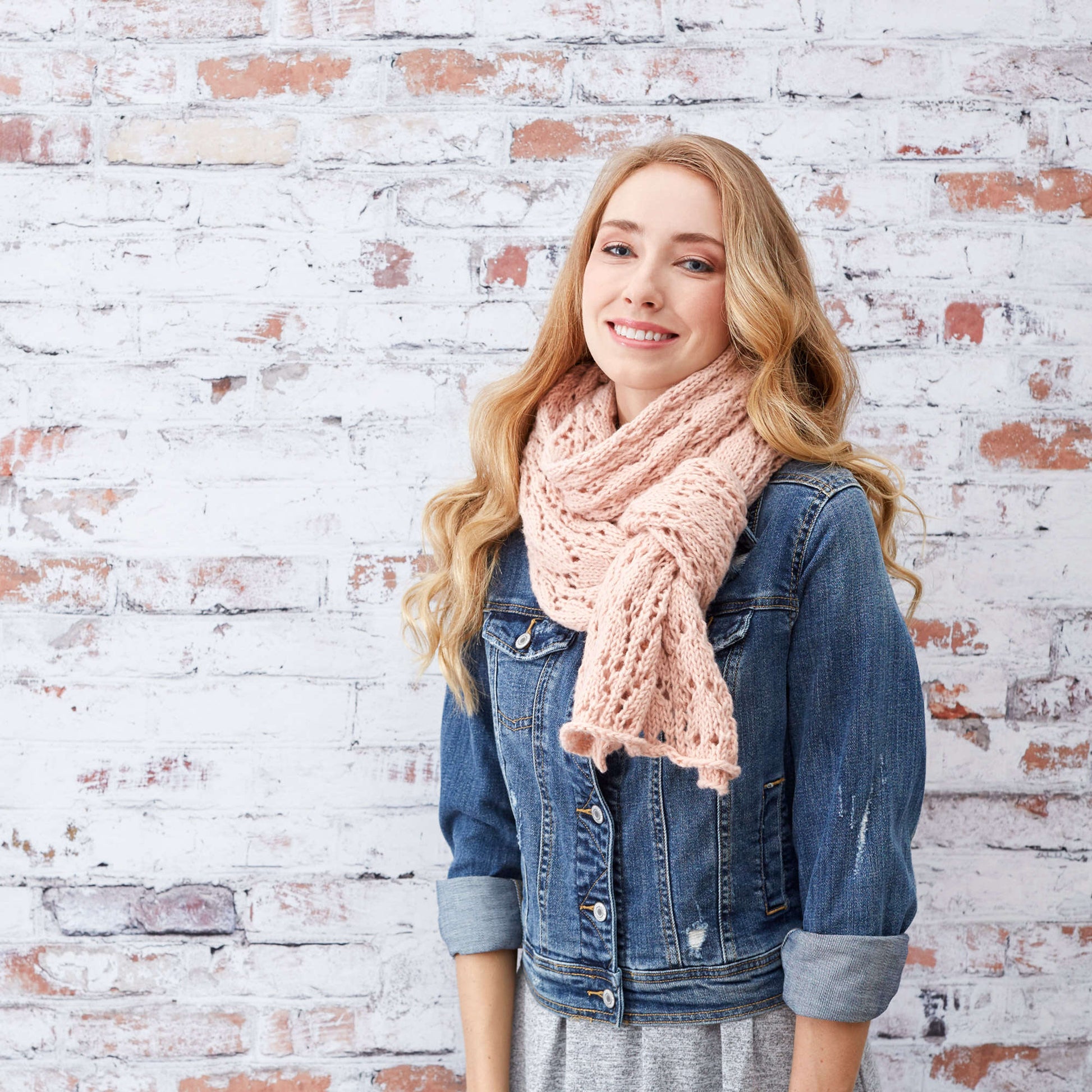 Free Red Heart First-Timer Knit Lace Scarf Pattern