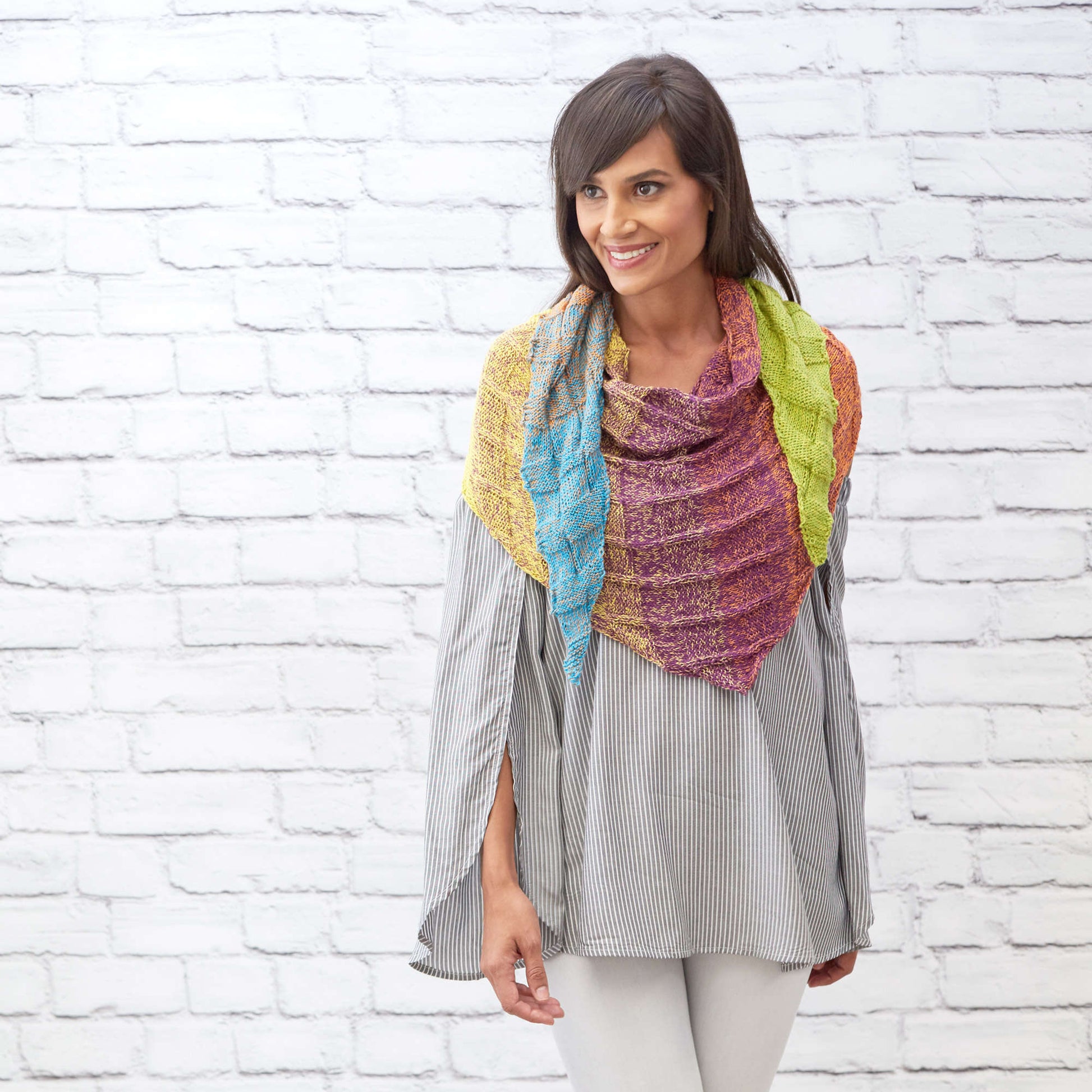 Free Red Heart Knit Small Shapes Shawl Pattern