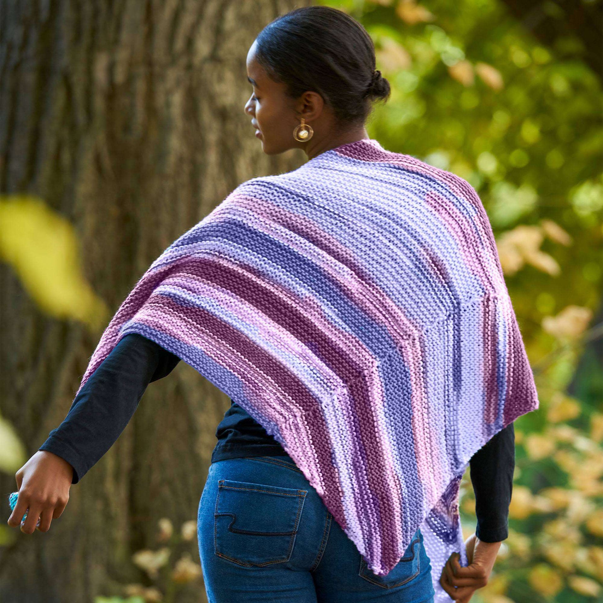 Free Red Heart Color Block Offset Stripes Knit Shawl Pattern