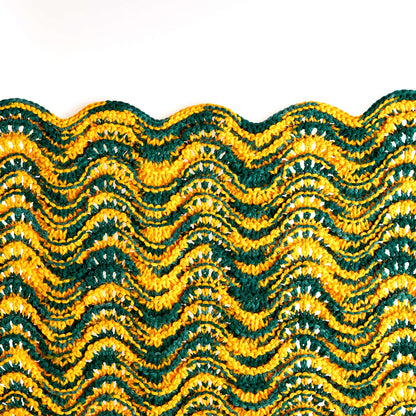 Red Heart Knit Baby Sports Fan Throw Knit Throw made in Red Heart Team Spirit Chunky Yarn