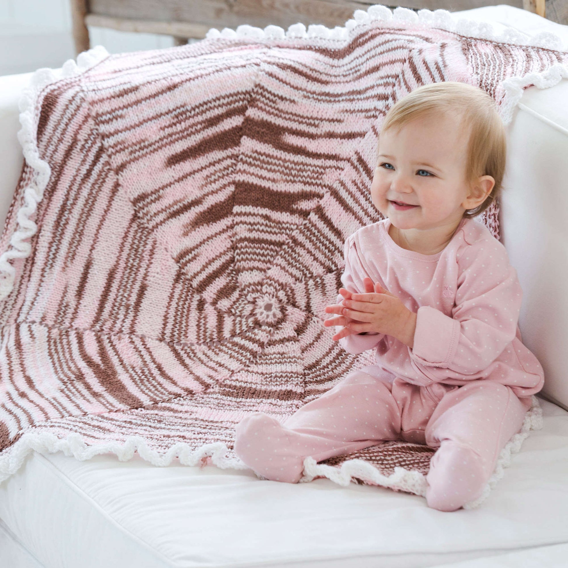 Free Red Heart Baby Your Baby Blanket Knit Pattern