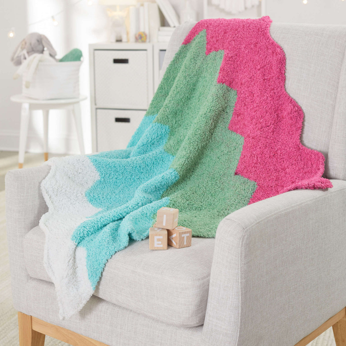 Knit Blanket made in Red Heart Fleece Hugs Yarn