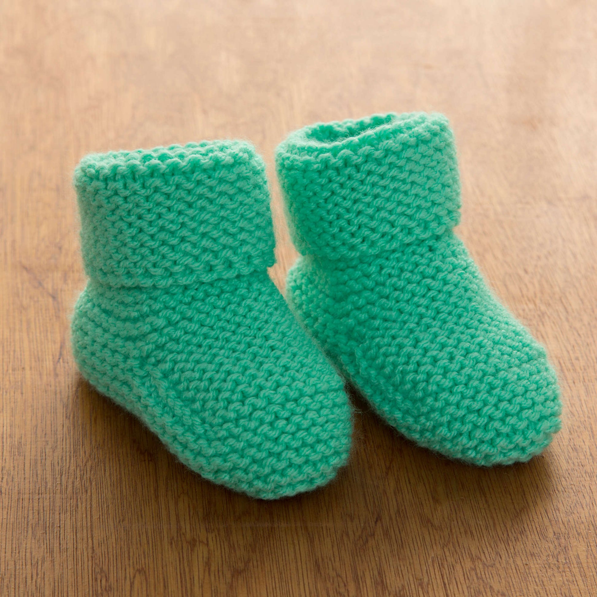 Free Red Heart Knit Garter Stitch Baby Booties Pattern