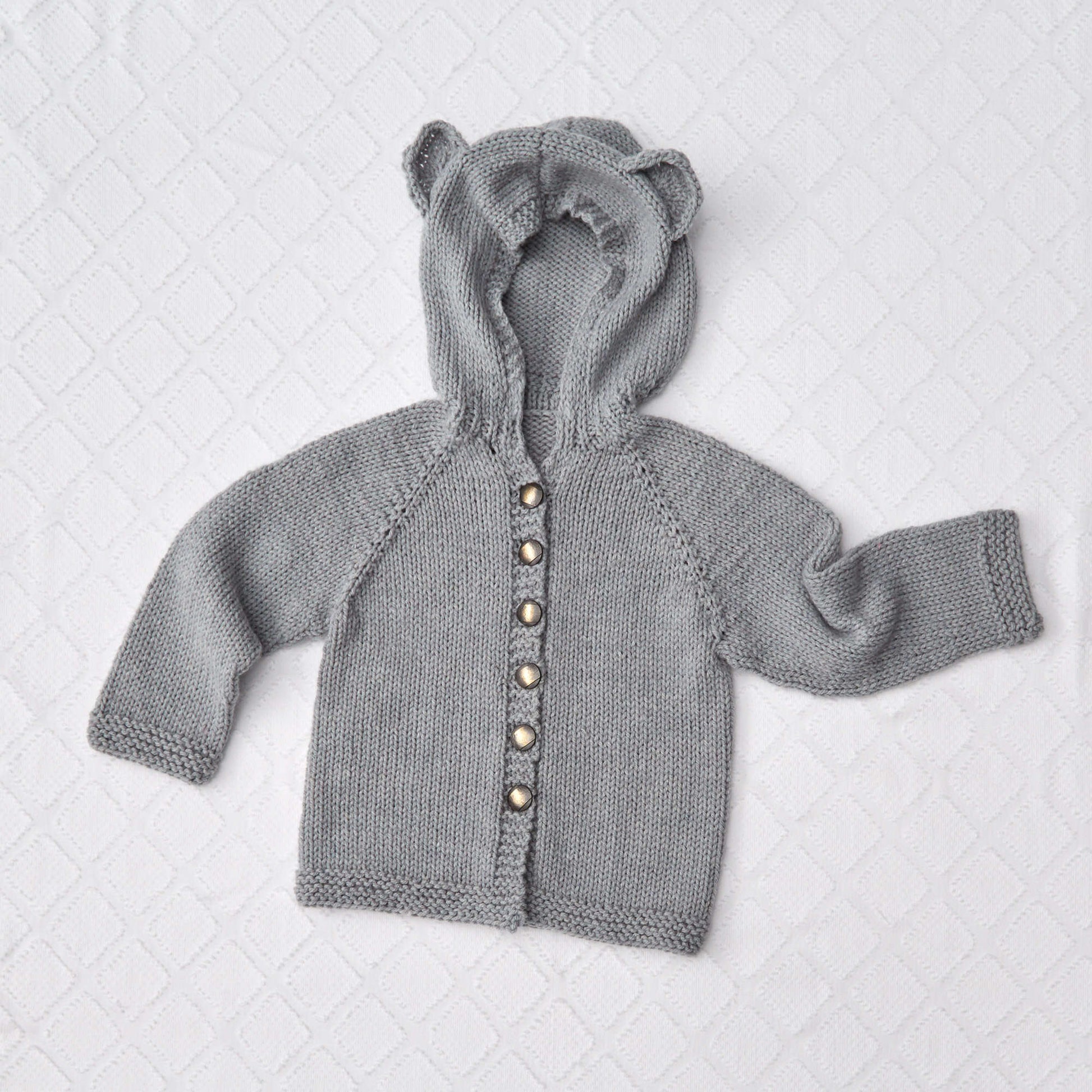 Free Easy Red Heart Baby Bear Hoodie Knitting Pattern Yarnspirations