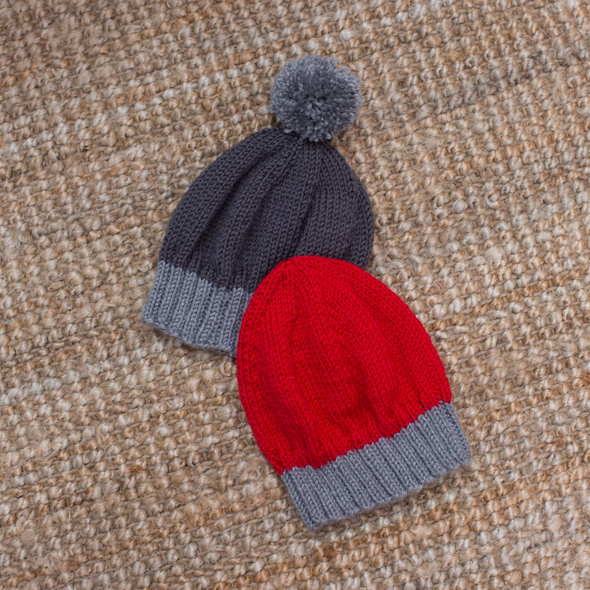 Free Red Heart Two-Tone Kids' Hats Knit Pattern