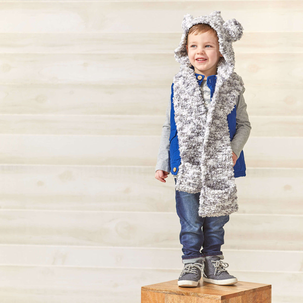 Knit Scarf With Pockets made in Red Heart Bear Hugs Yarn