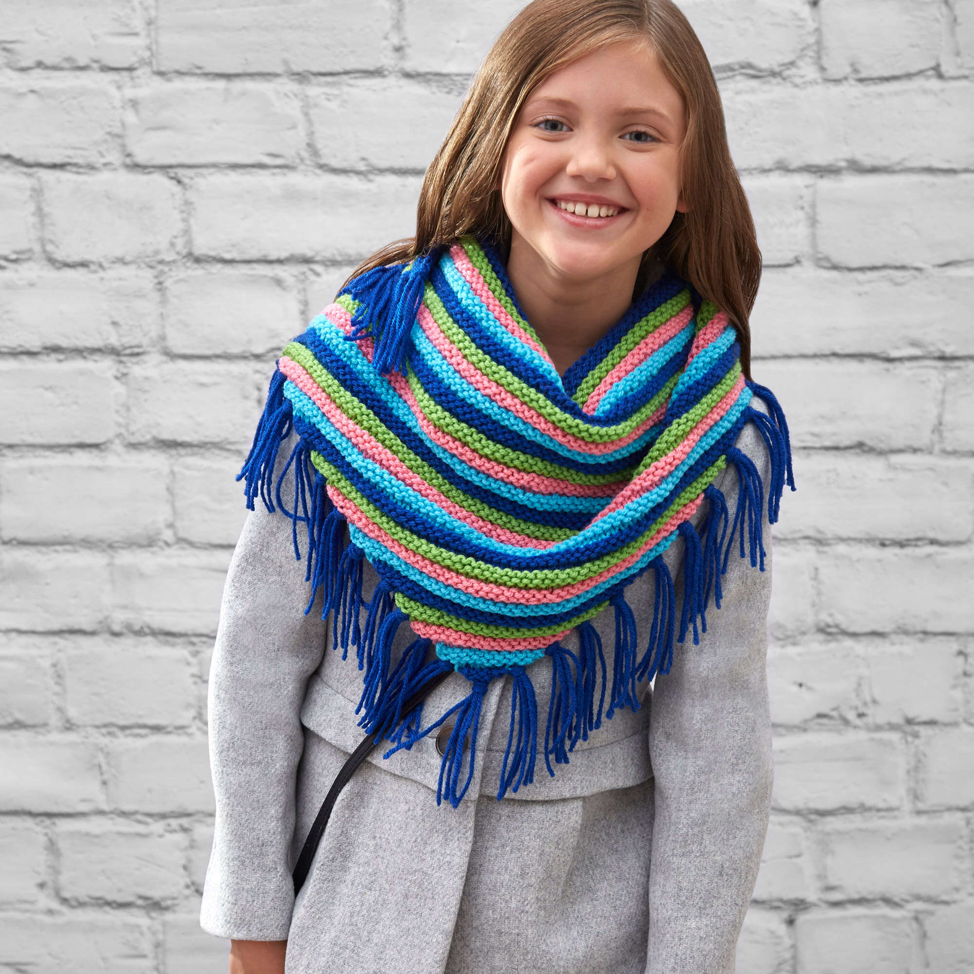 Free Easy Red Heart Girls' Fringed Scarf Knitting Pattern